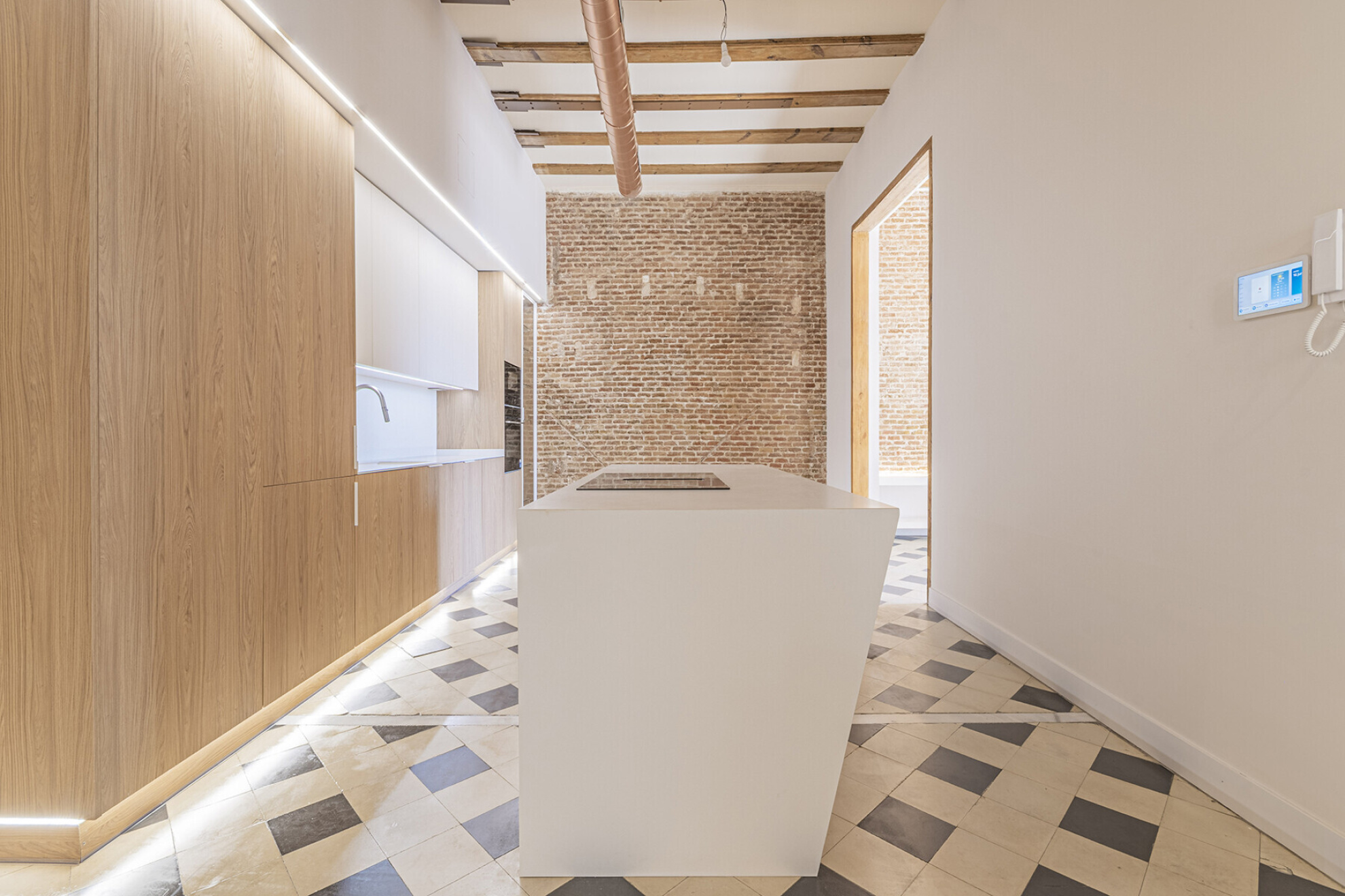  Magnificent, renovated main residence in a historic estate overlooking Port Vell - 物件實景