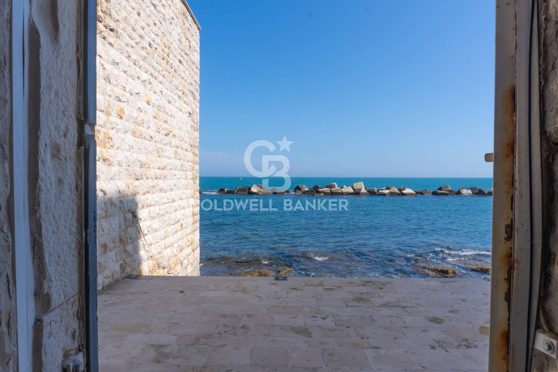 Molfetta, Bari, 70056, IT, 2 Bedrooms Bedrooms, ,1 BathroomBathrooms,Residential,For Sale,1951452