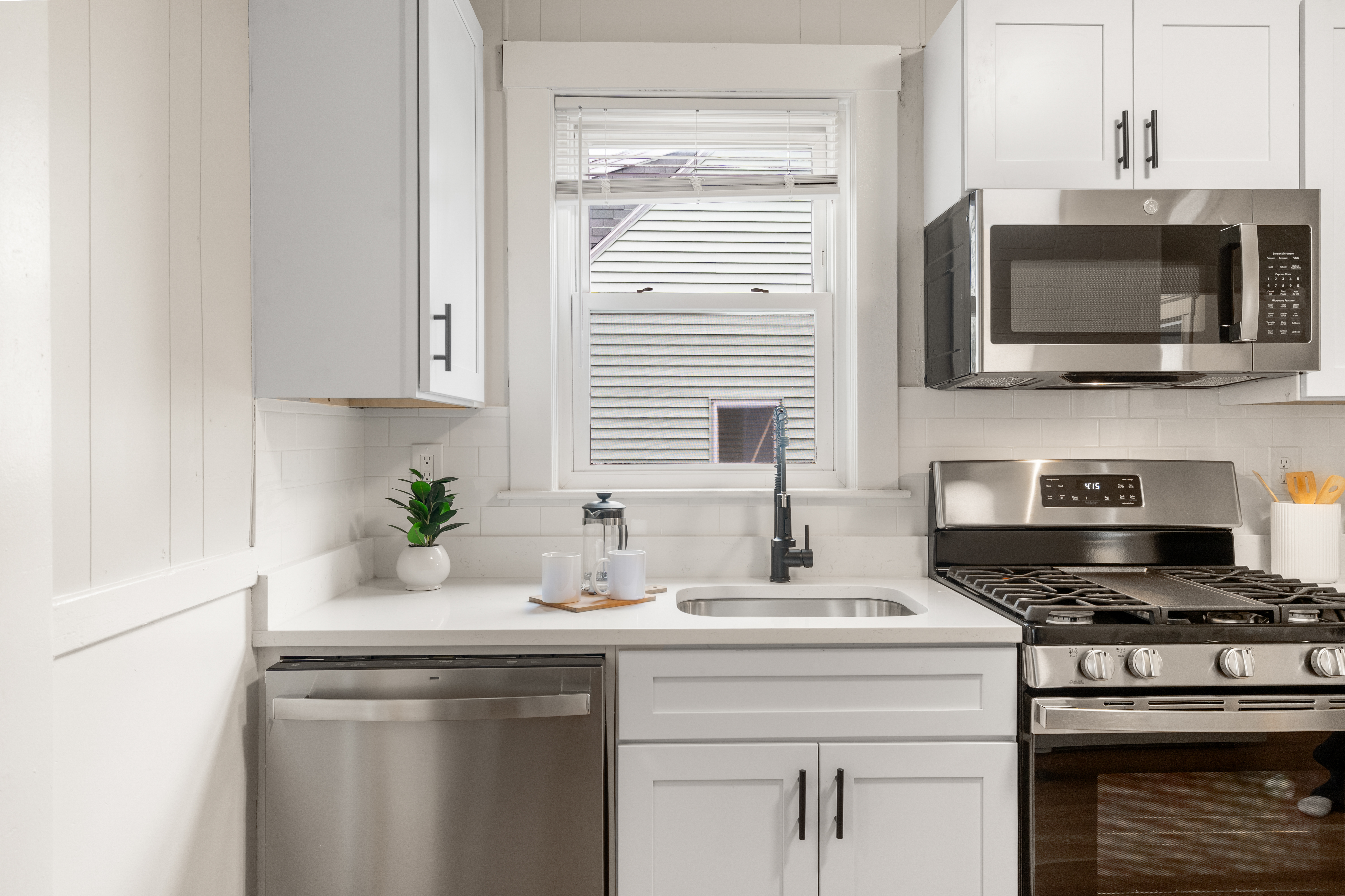  15 Tacoma Street, Boston, MA, 02136 - 物件實景