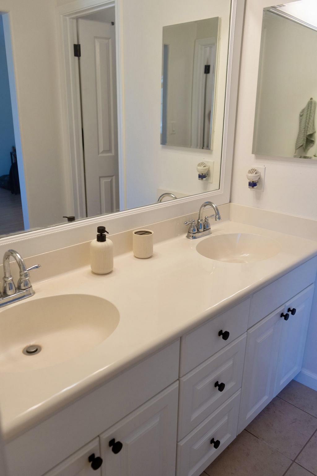 Ewa Beach, Hawaii, 96706, United States, 3 Bedrooms Bedrooms, ,3 BathroomsBathrooms,Residential,For Sale,1977391