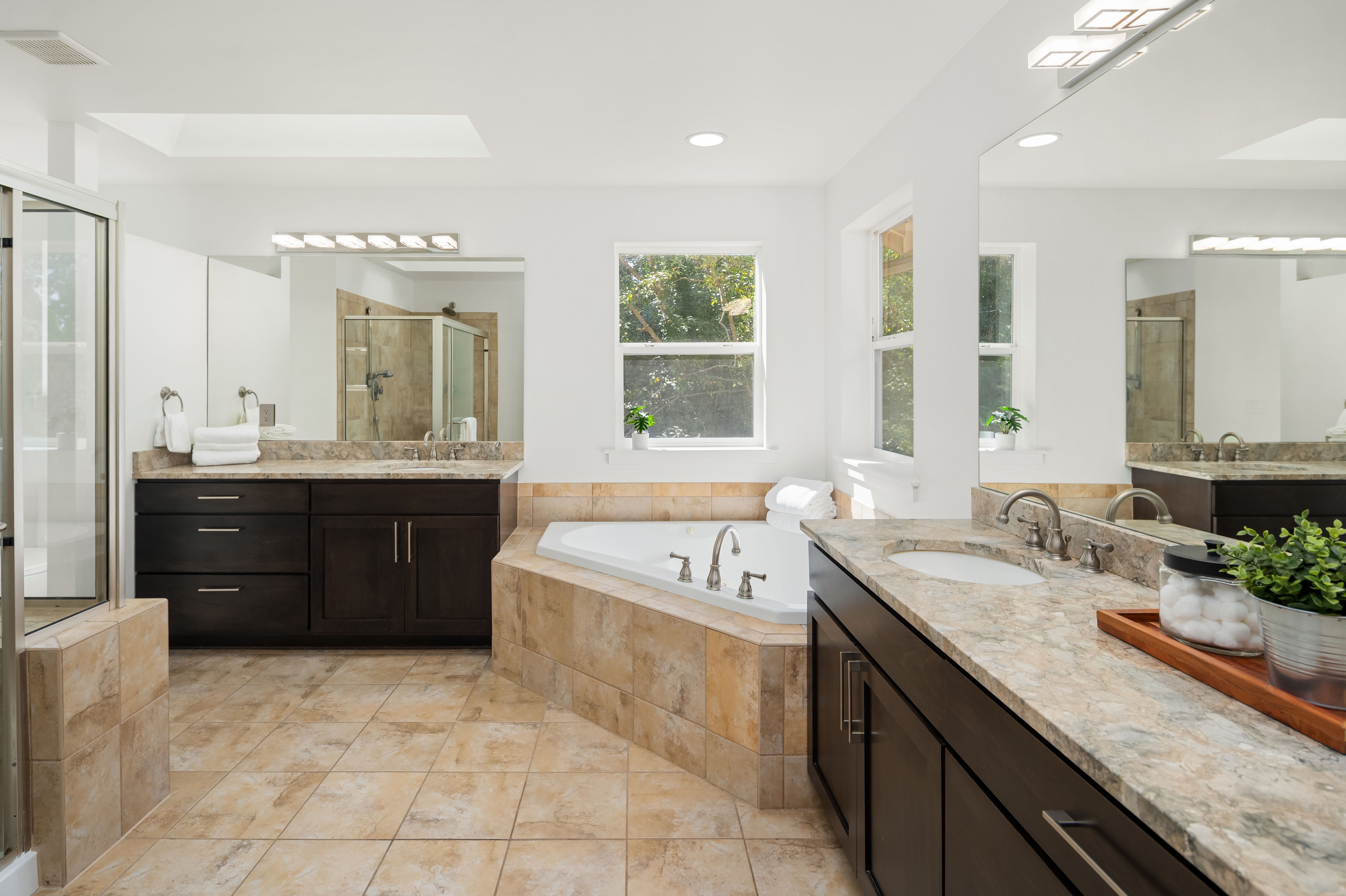  4234 S 150th St, Tukwila, WA 98188 - 物件實景
