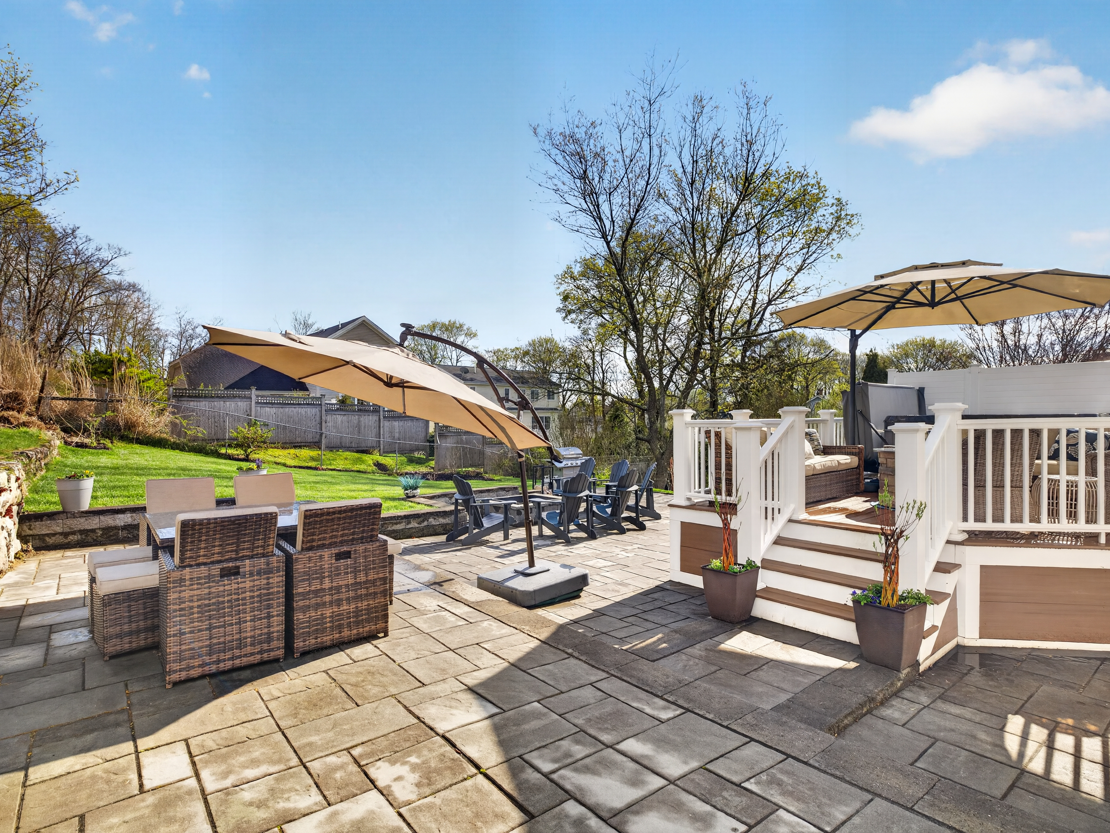  Refined Character & Private Outdoor Retreat in Heart of Mystic - 物件實景