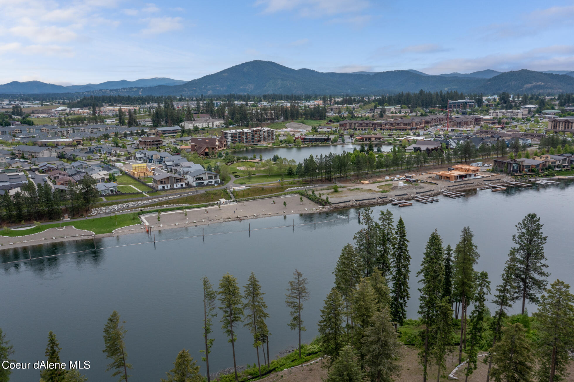 85 S Millview Lane, Coeur d'Alene, Idaho, 83814, United States, ,Residential,For Sale,85 S Millview Lane,1476039