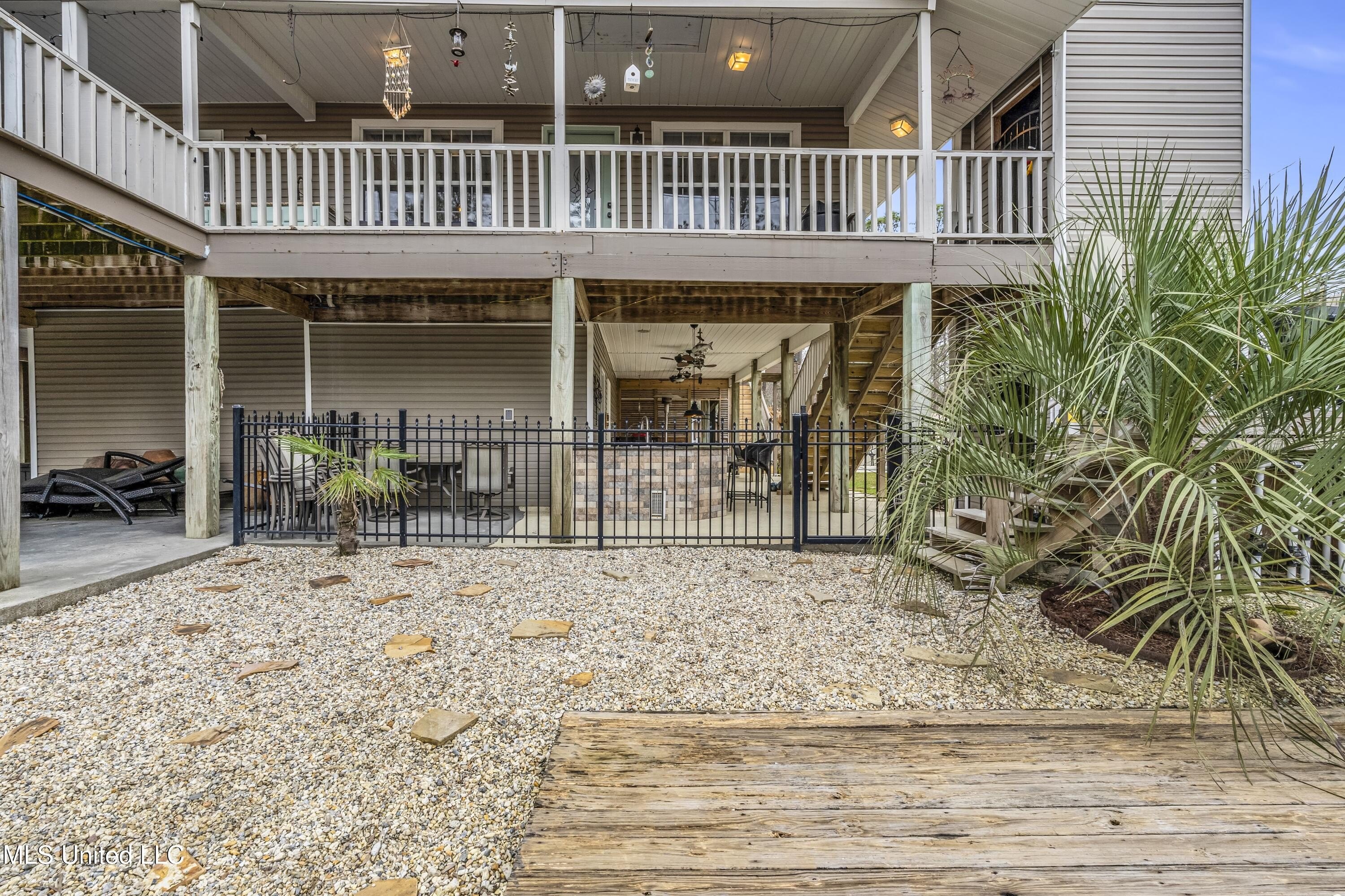 Bay Saint Louis, Mississippi, 39520, United States, 4 Bedrooms Bedrooms, ,4 BathroomsBathrooms,Residential,For Sale,1981331