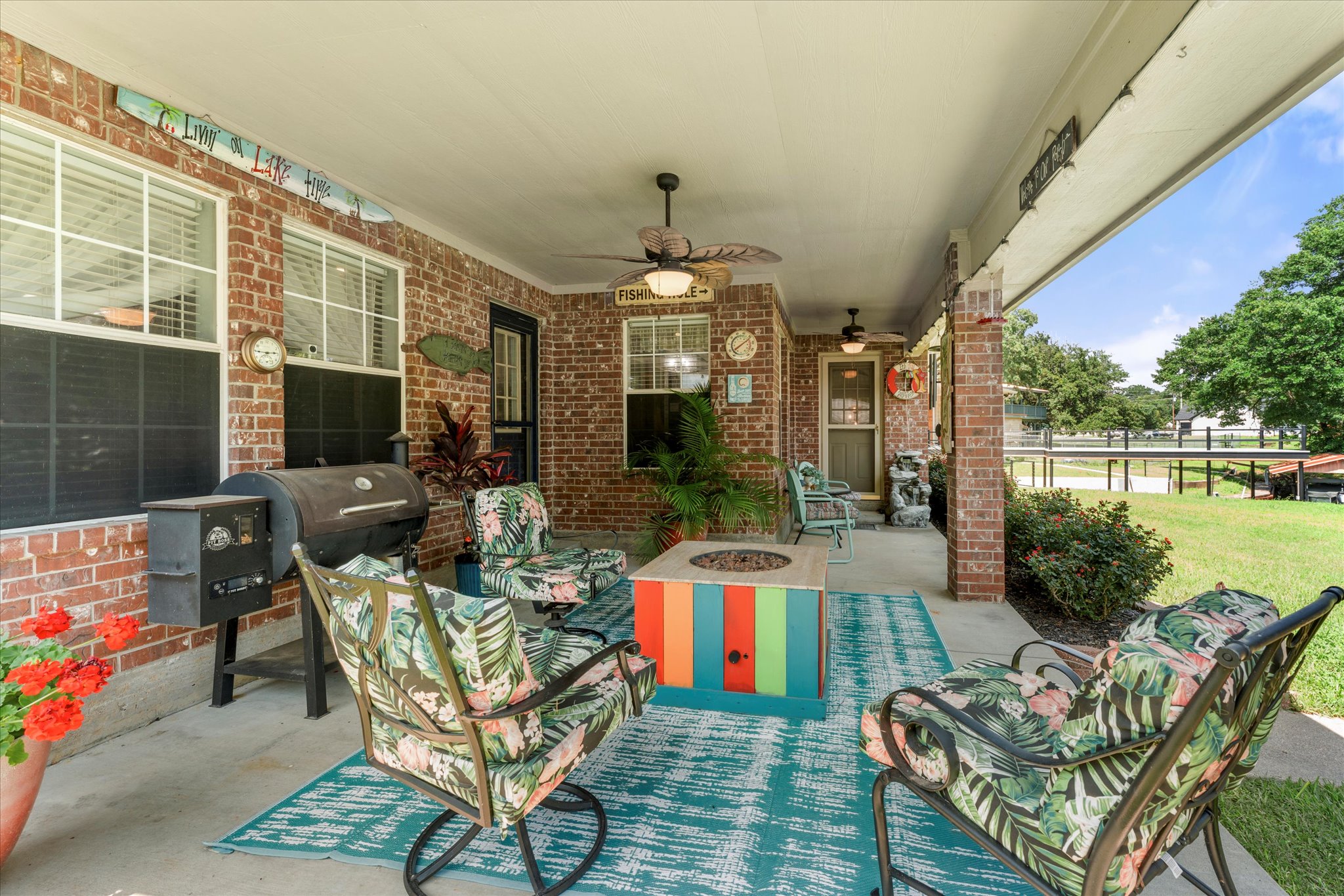 Gun Barrel City, Texas, 75156, United States, 3 Bedrooms Bedrooms, ,2 BathroomsBathrooms,Residential,For Sale,1862445