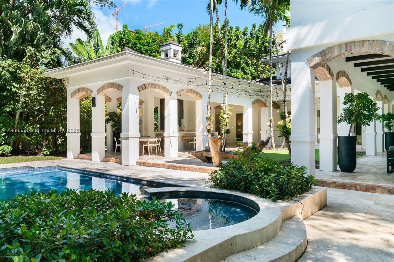 Miami, Florida, 33129, United States, 6 Bedrooms Bedrooms, ,7 BathroomsBathrooms,Residential,For Sale,1933158