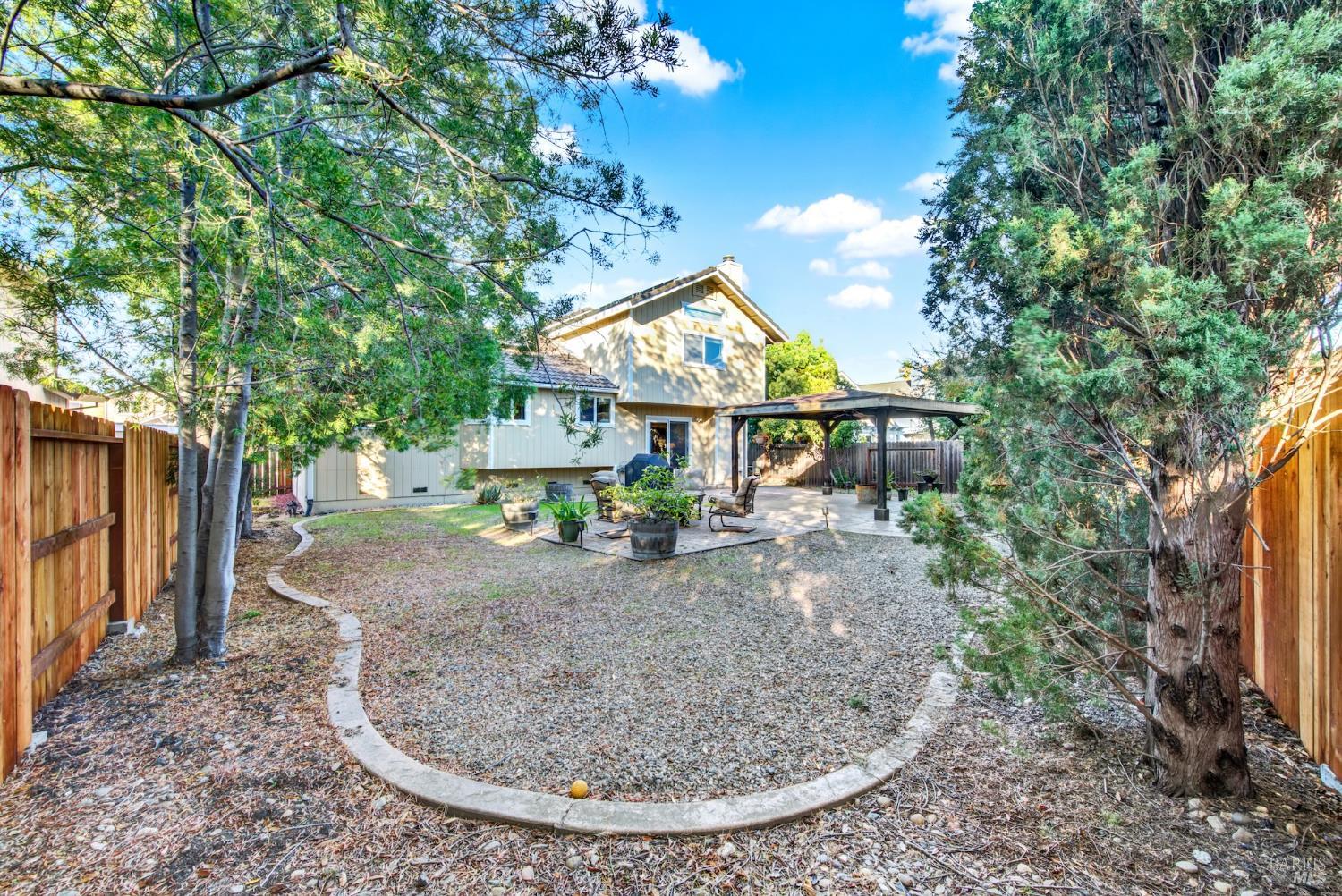 Fairfield, California, 94533, United States, 4 Bedrooms Bedrooms, ,3 BathroomsBathrooms,Residential,For Sale,1988376