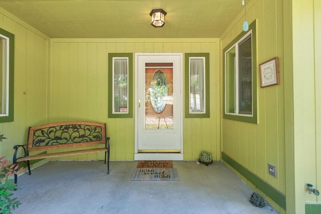 Rogue River, Oregon, 97537, United States, 3 Bedrooms Bedrooms, ,3 BathroomsBathrooms,Residential,For Sale,1944888