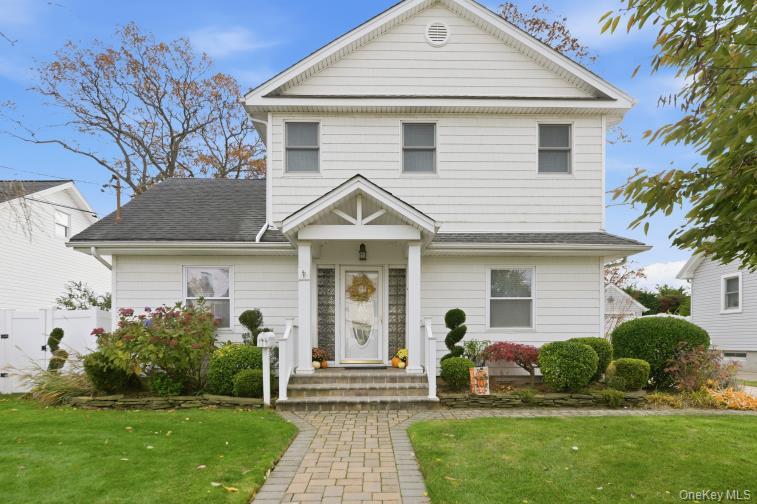 Oceanside, New York, 11572, United States, 3 Bedrooms Bedrooms, ,3 BathroomsBathrooms,Residential,For Sale,1990988