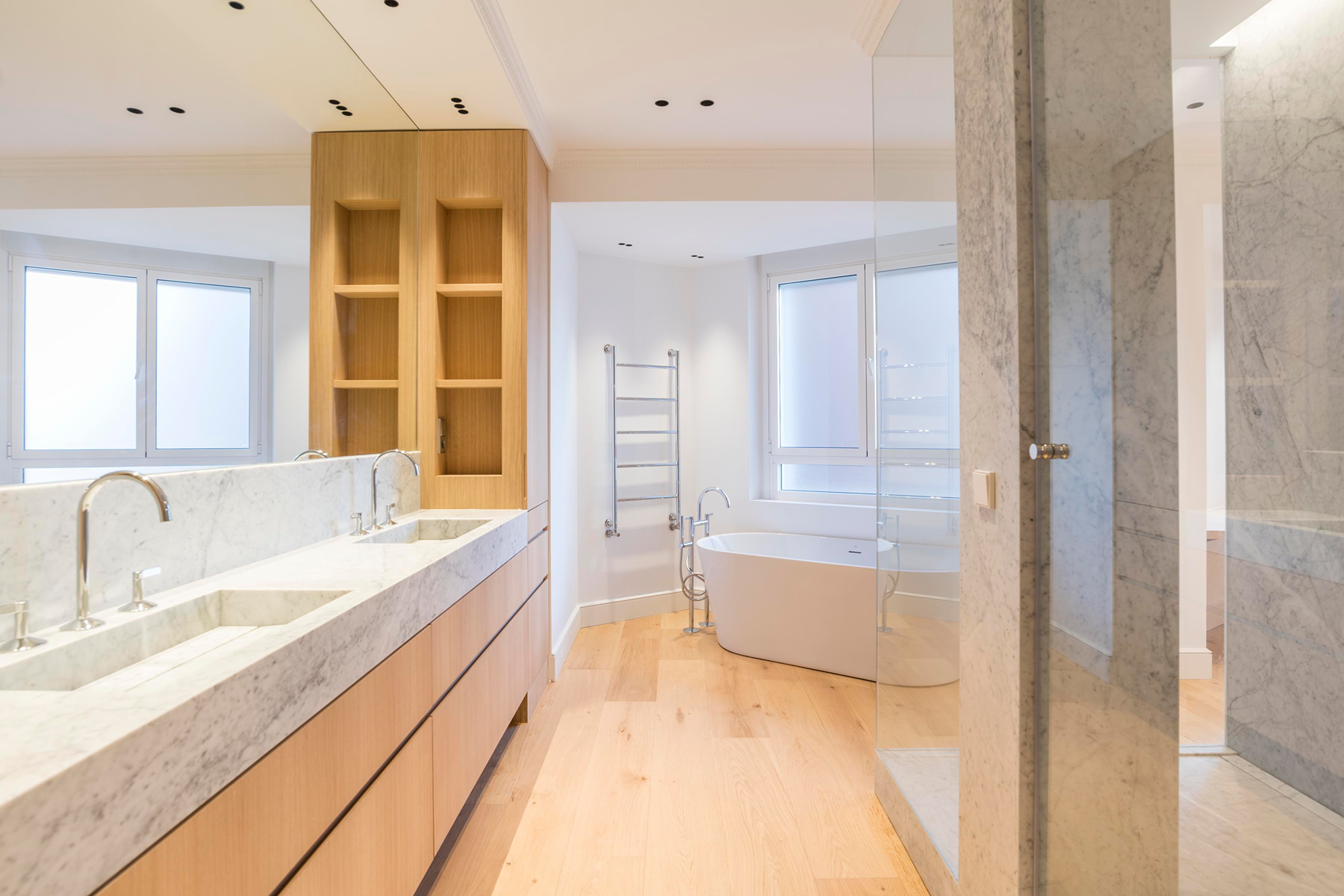  Renovated 4-bedroom flat in María de Molina - 物件實景