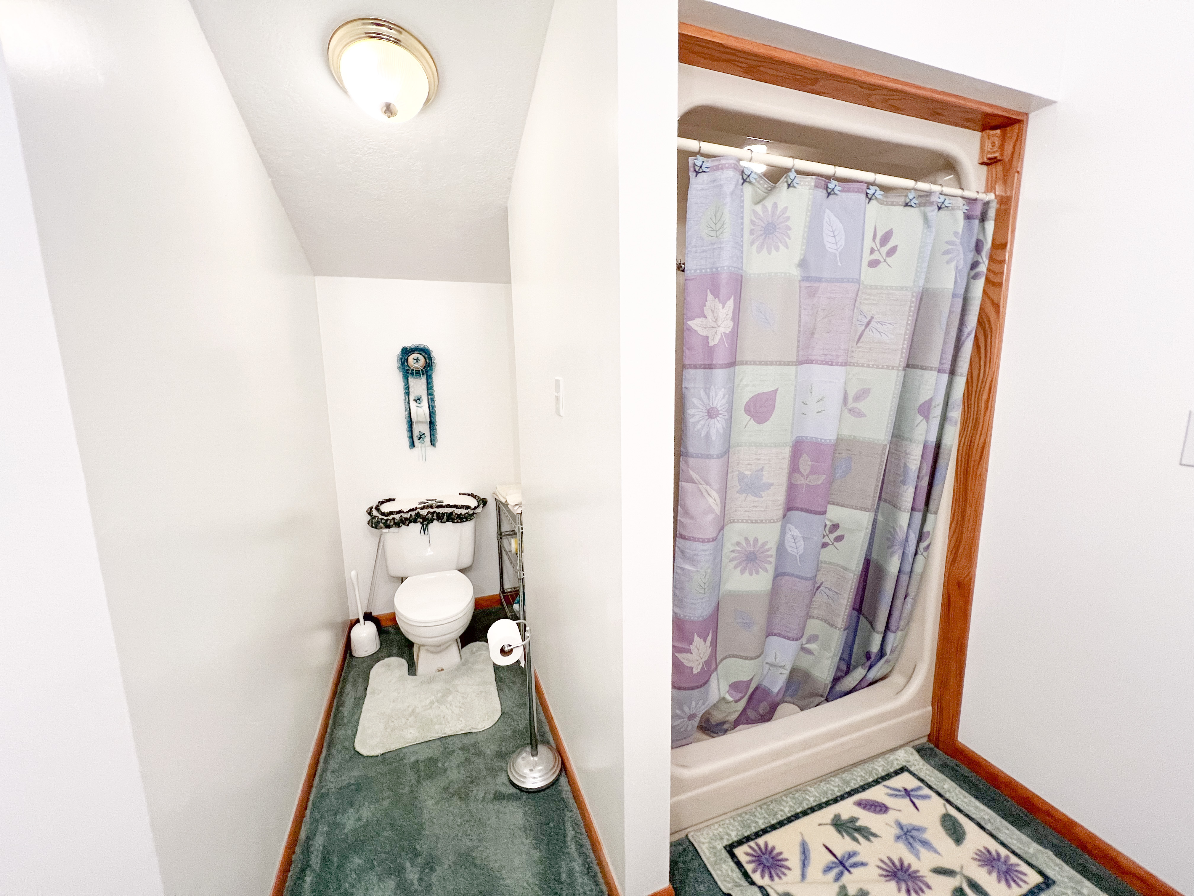 Republic, Washington, 99166, United States, 3 Bedrooms Bedrooms, ,3 BathroomsBathrooms,Residential,For Sale,1976903