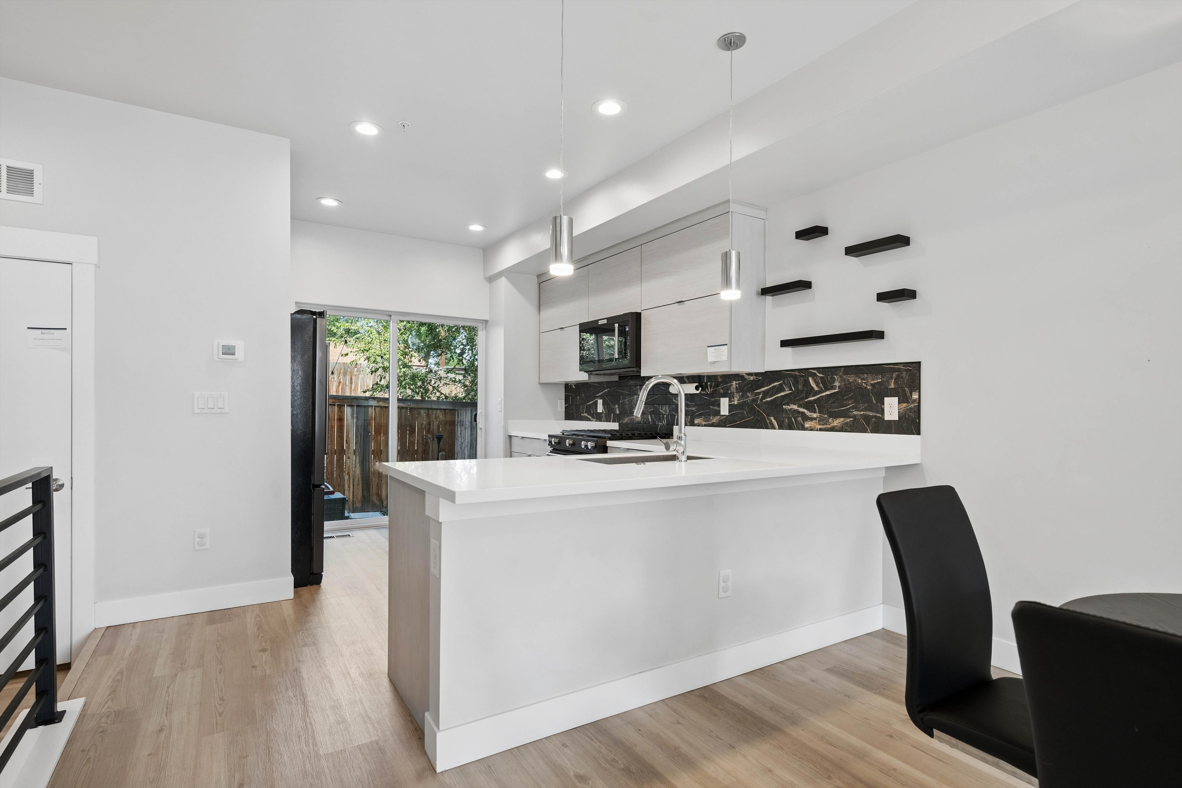  Modern, low-maintenance living in Berkeley Shores - 物件實景
