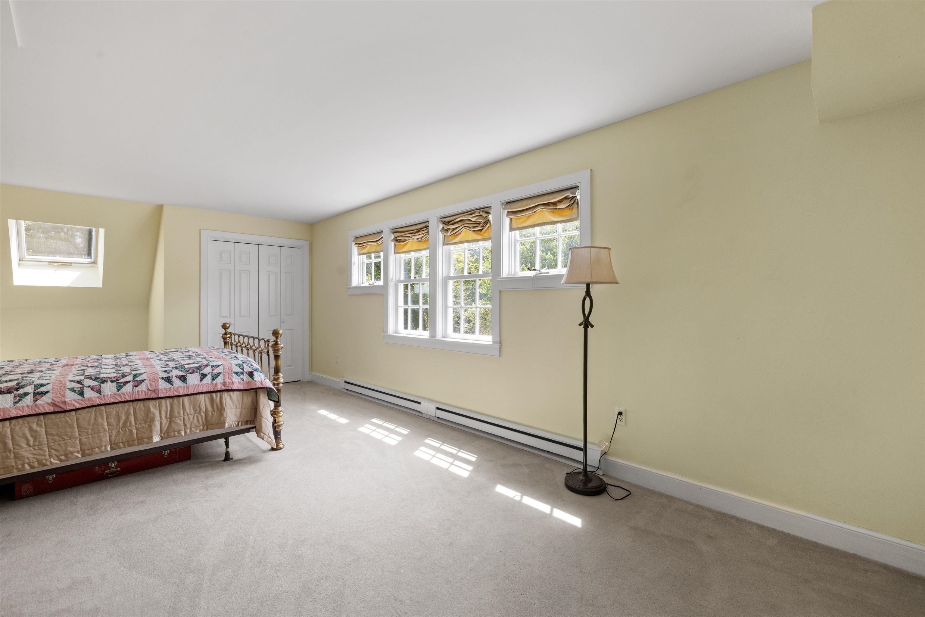 Hillsborough, New Hampshire, 03244, United States, 3 Bedrooms Bedrooms, ,2 BathroomsBathrooms,Residential,For Sale,1840284