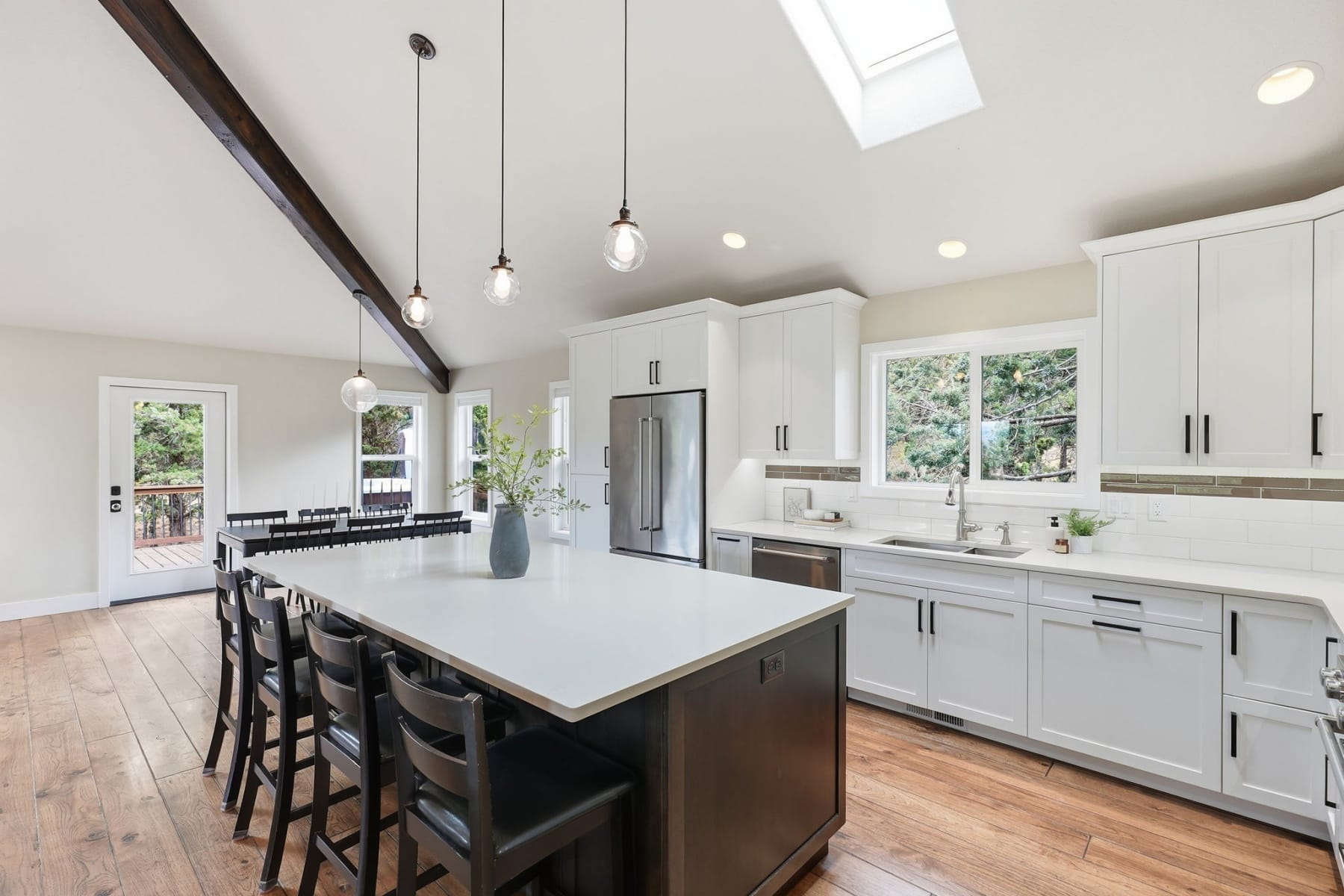  1960 NW Keenan Court Bend, OR 97703 - 物件實景