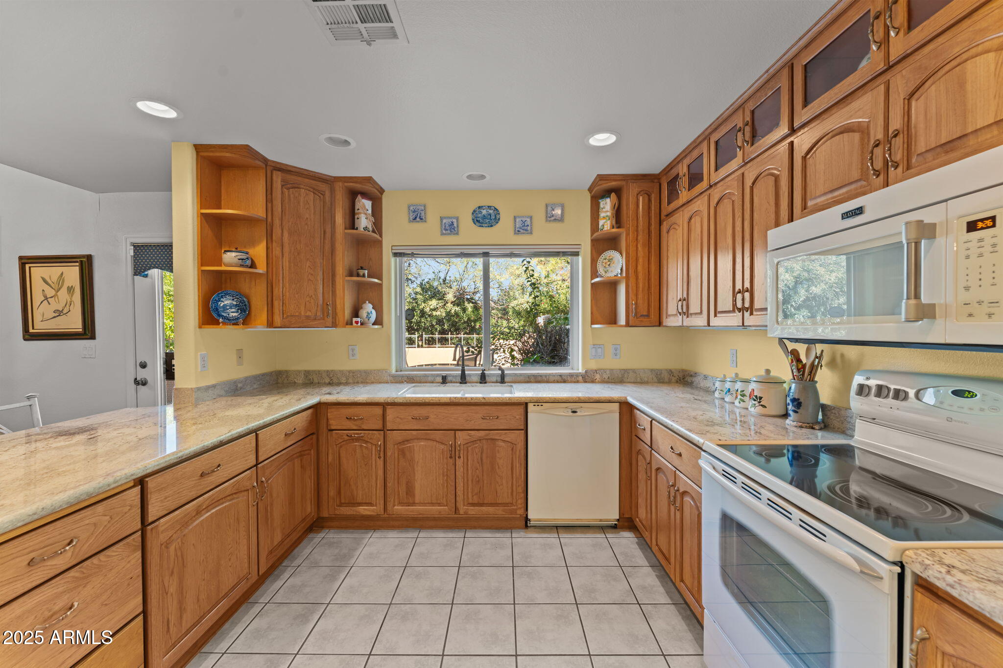 Wickenburg, Arizona, 85390, United States, 3 Bedrooms Bedrooms, ,2 BathroomsBathrooms,Residential,For Sale,1990745