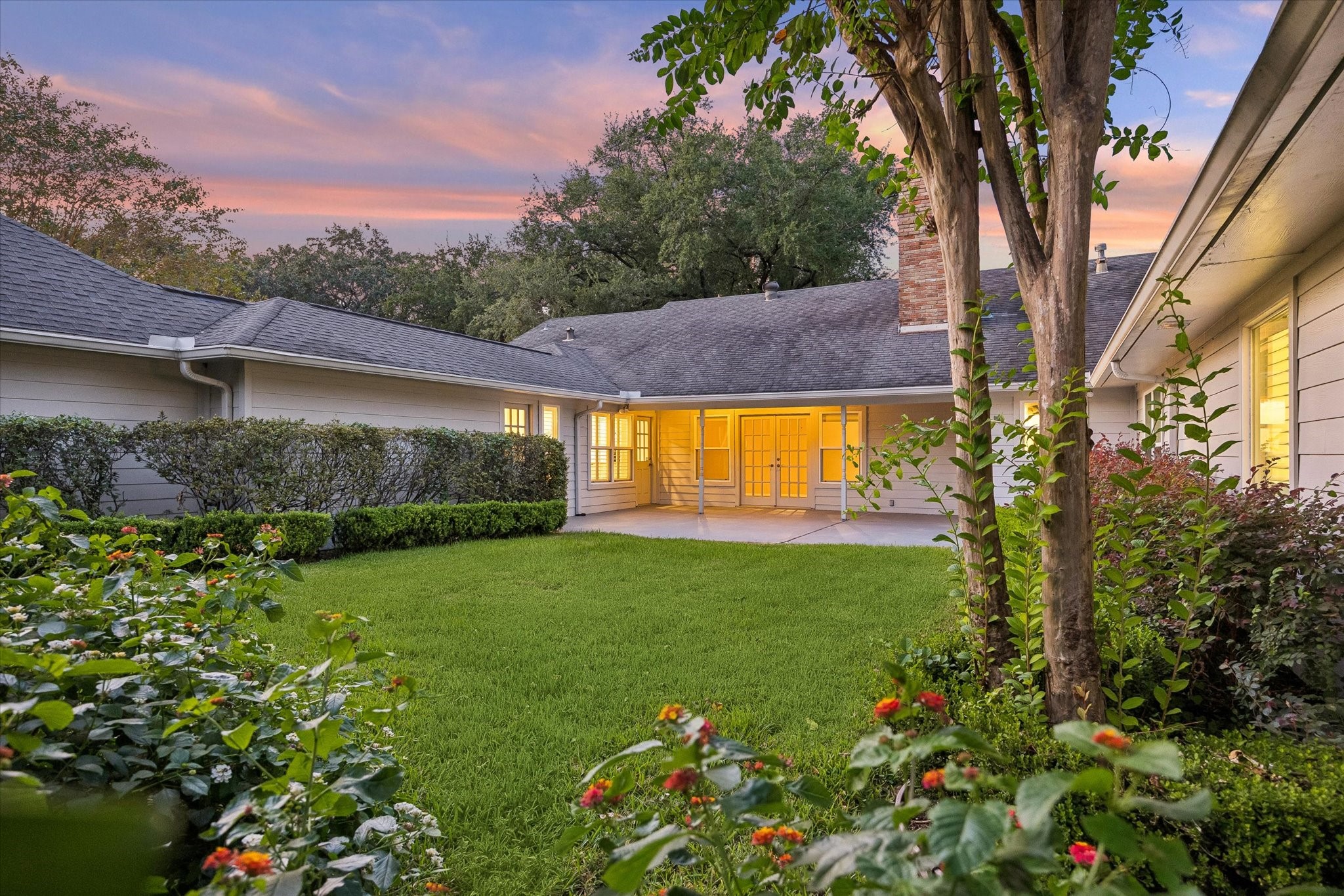  6235 Sugar Hill Drive - 物件實景