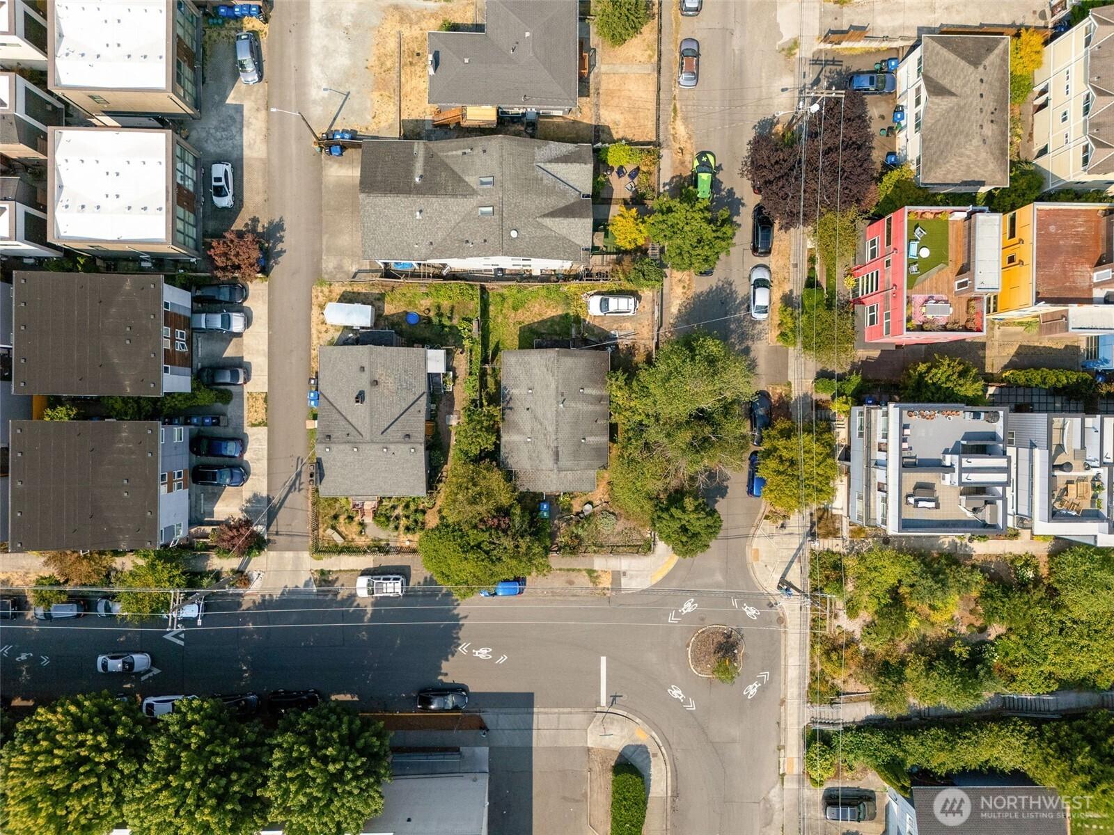 SEATTLE, Washington, 98144, United States, 2 Bedrooms Bedrooms, ,1 BathroomBathrooms,Residential,For Sale,1941790