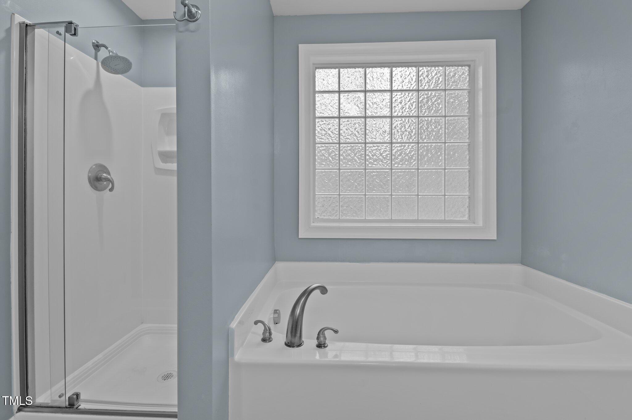 Wake Forest, North Carolina, 27587, United States, 4 Bedrooms Bedrooms, ,4 BathroomsBathrooms,Residential,For Sale,1963716