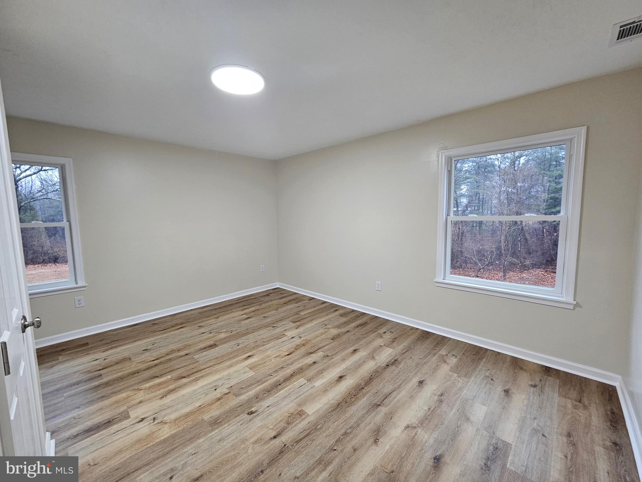 Clear Brook, Virginia, 22624, United States, 3 Bedrooms Bedrooms, ,3 BathroomsBathrooms,Residential,For Sale,2010744