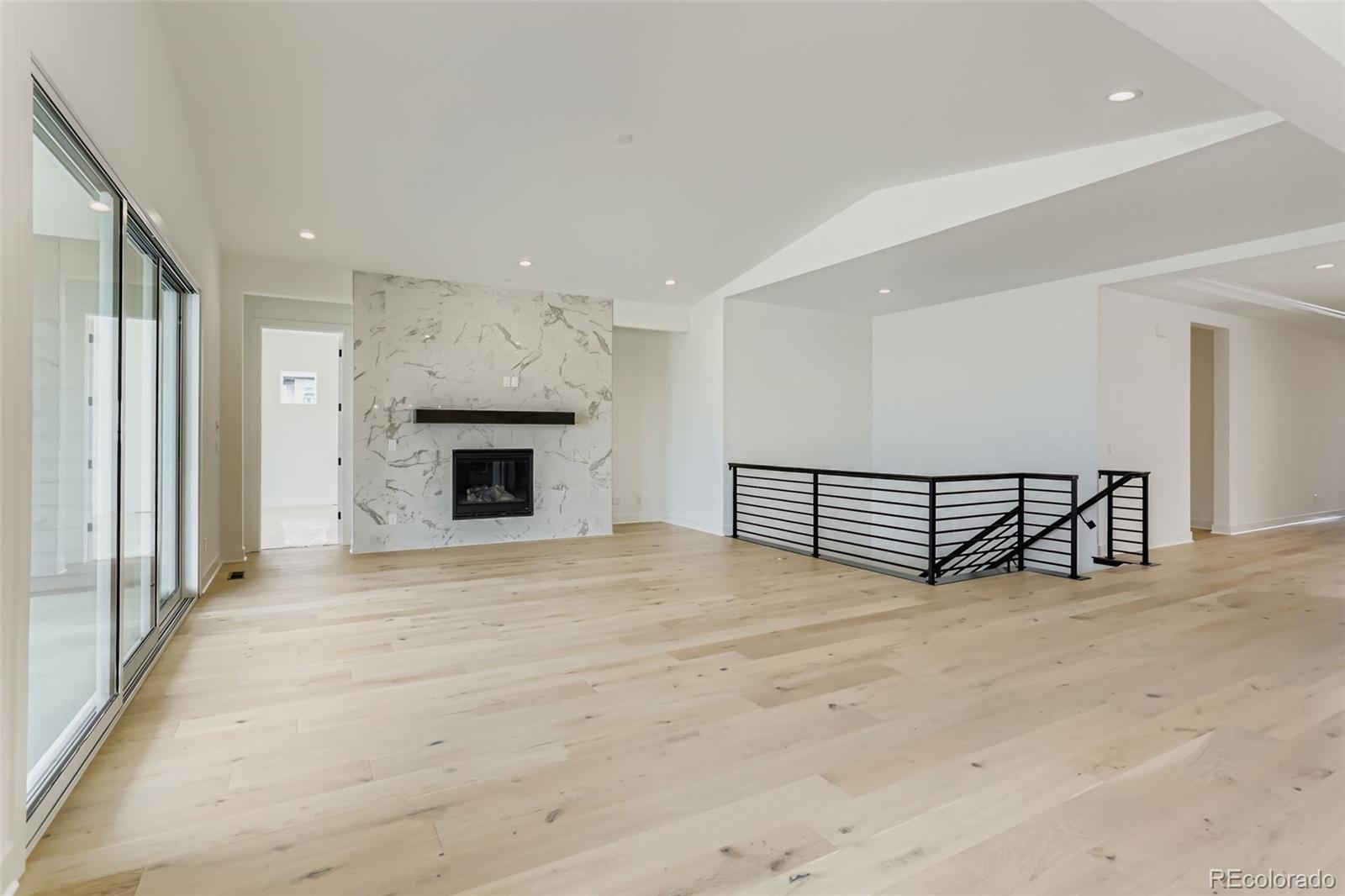 Castle Rock, Colorado, 80108, United States, 3 Bedrooms Bedrooms, ,3 BathroomsBathrooms,Residential,For Sale,1837233