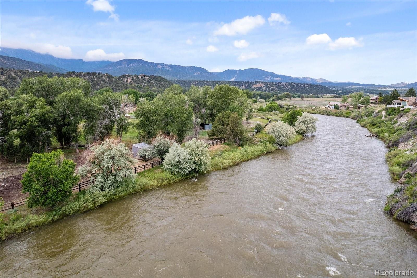 Howard, Colorado, 81233, United States, 4 Bedrooms Bedrooms, ,1 BathroomBathrooms,Residential,For Sale,1900759