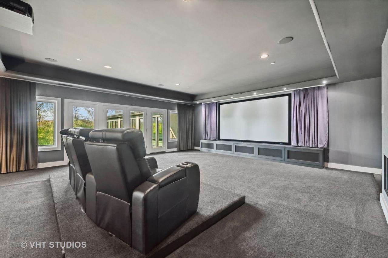 Barrington, Illinois, 60010, United States, 5 Bedrooms Bedrooms, ,5 BathroomsBathrooms,Residential,For Sale,1759208