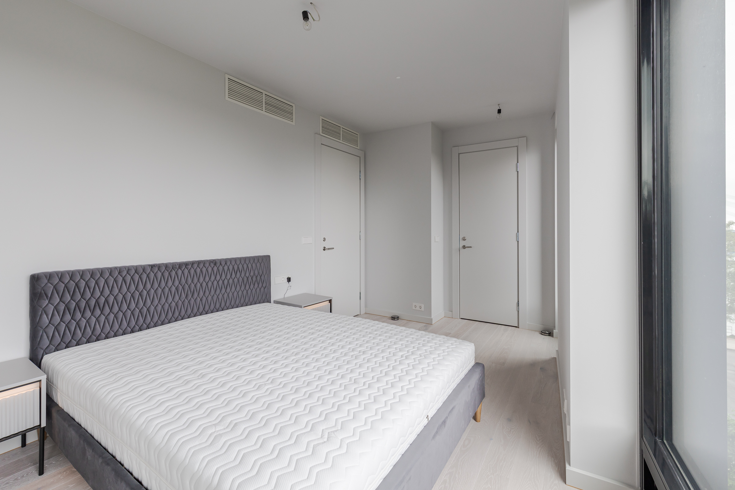  4 room apartment with furniture and with view river Daugava - 物件實景
