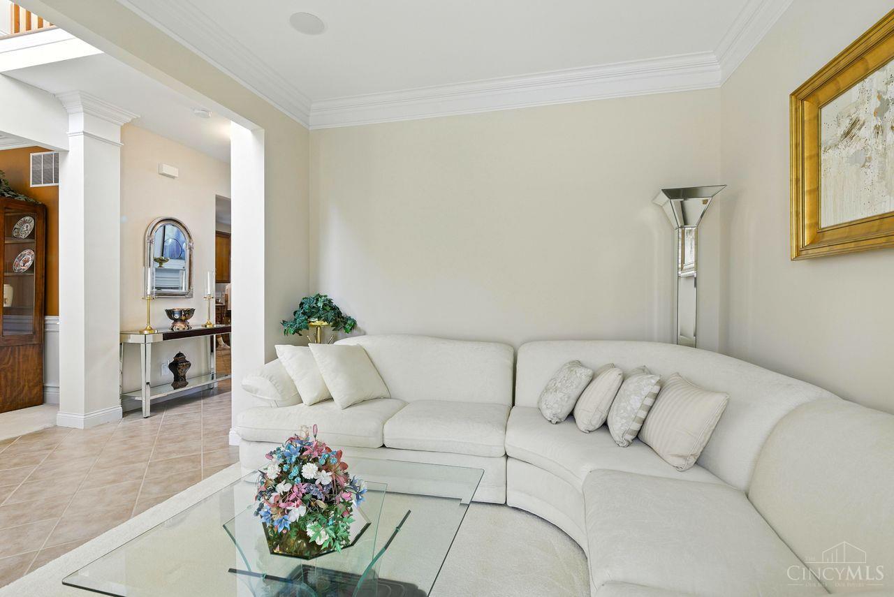 Fairfield Twp, Ohio, 45011, United States, 4 Bedrooms Bedrooms, ,4 BathroomsBathrooms,Residential,For Sale,1949510