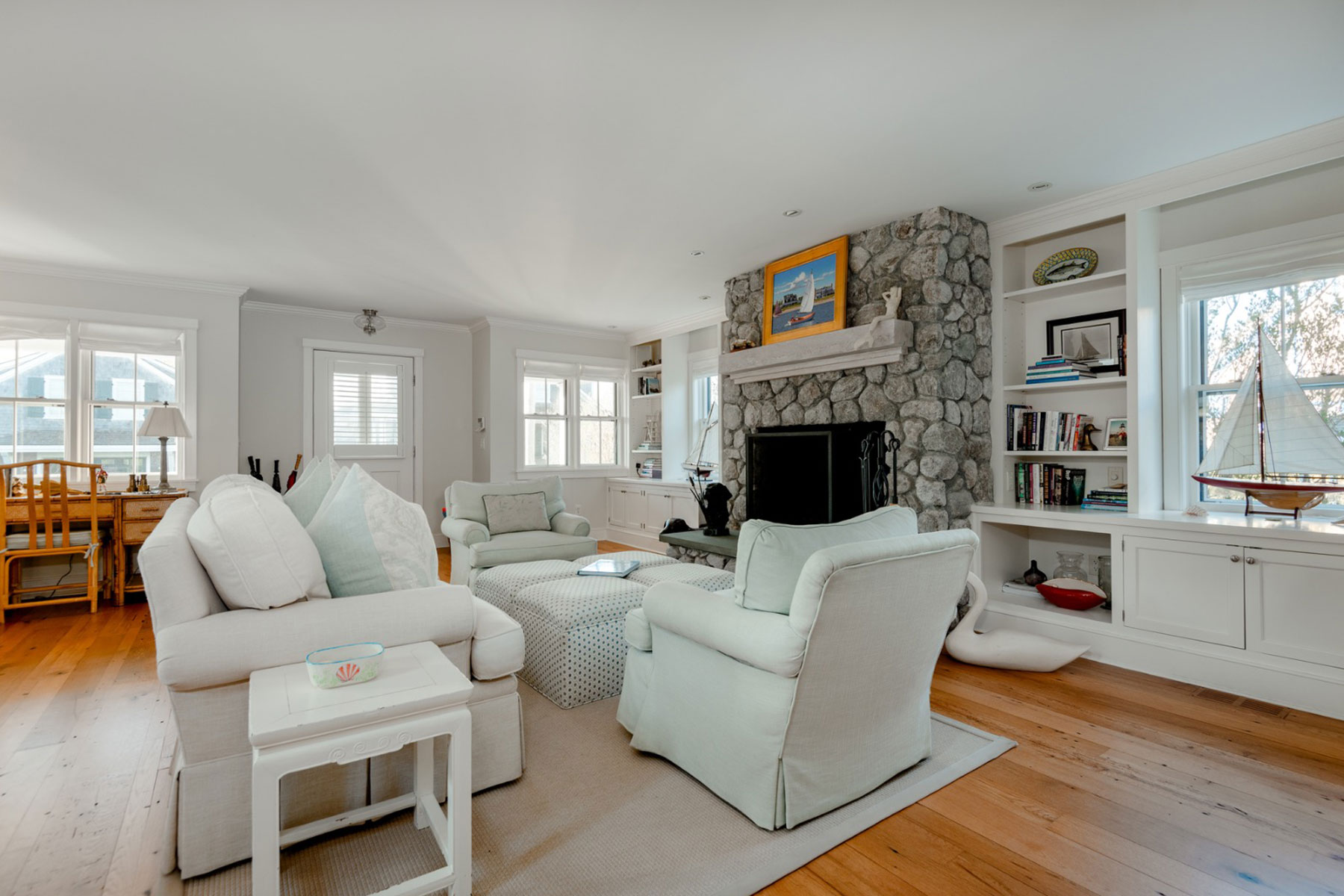  10 East Lincoln Ave, Nantucket, MA, 02554 - 物件實景