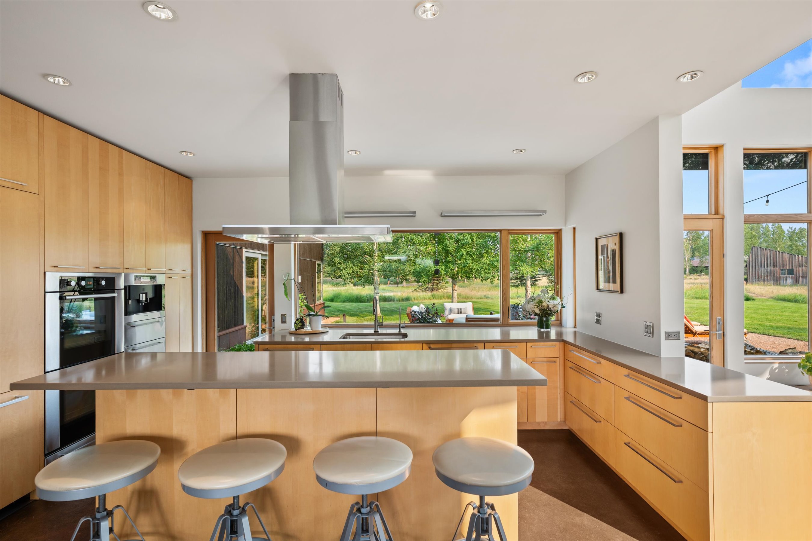  Designed for the Roaring Fork River  57 Liberty Lane, Woody Creek - 物件實景