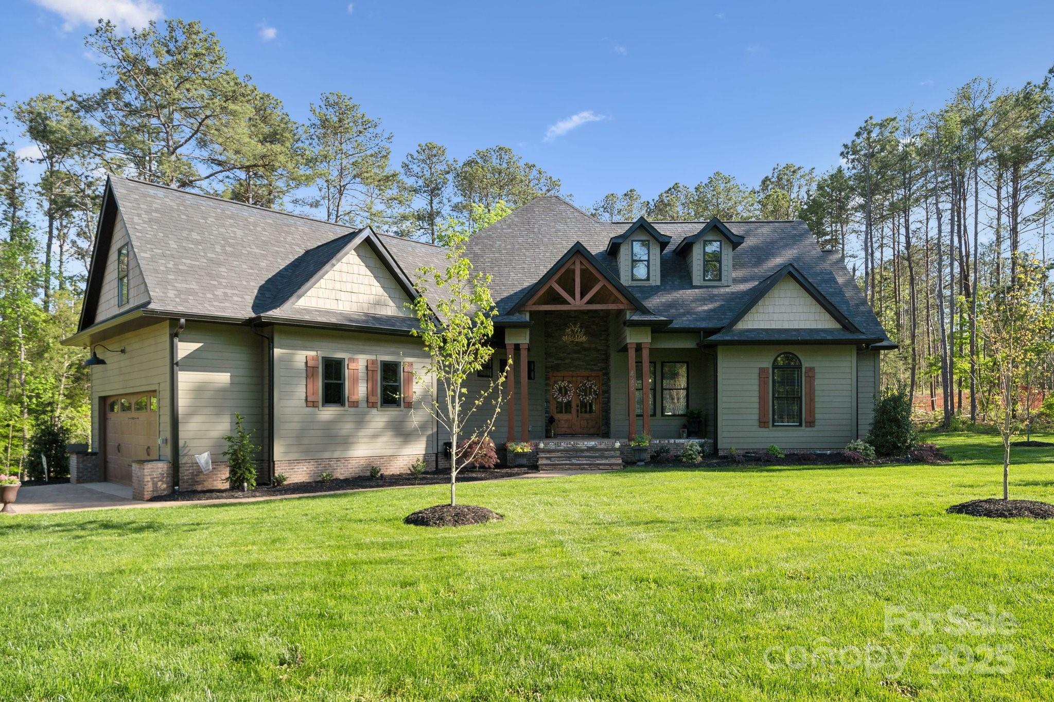 Lancaster, South Carolina, 29720, United States, 3 Bedrooms Bedrooms, ,3 BathroomsBathrooms,Residential,For Sale,1792809