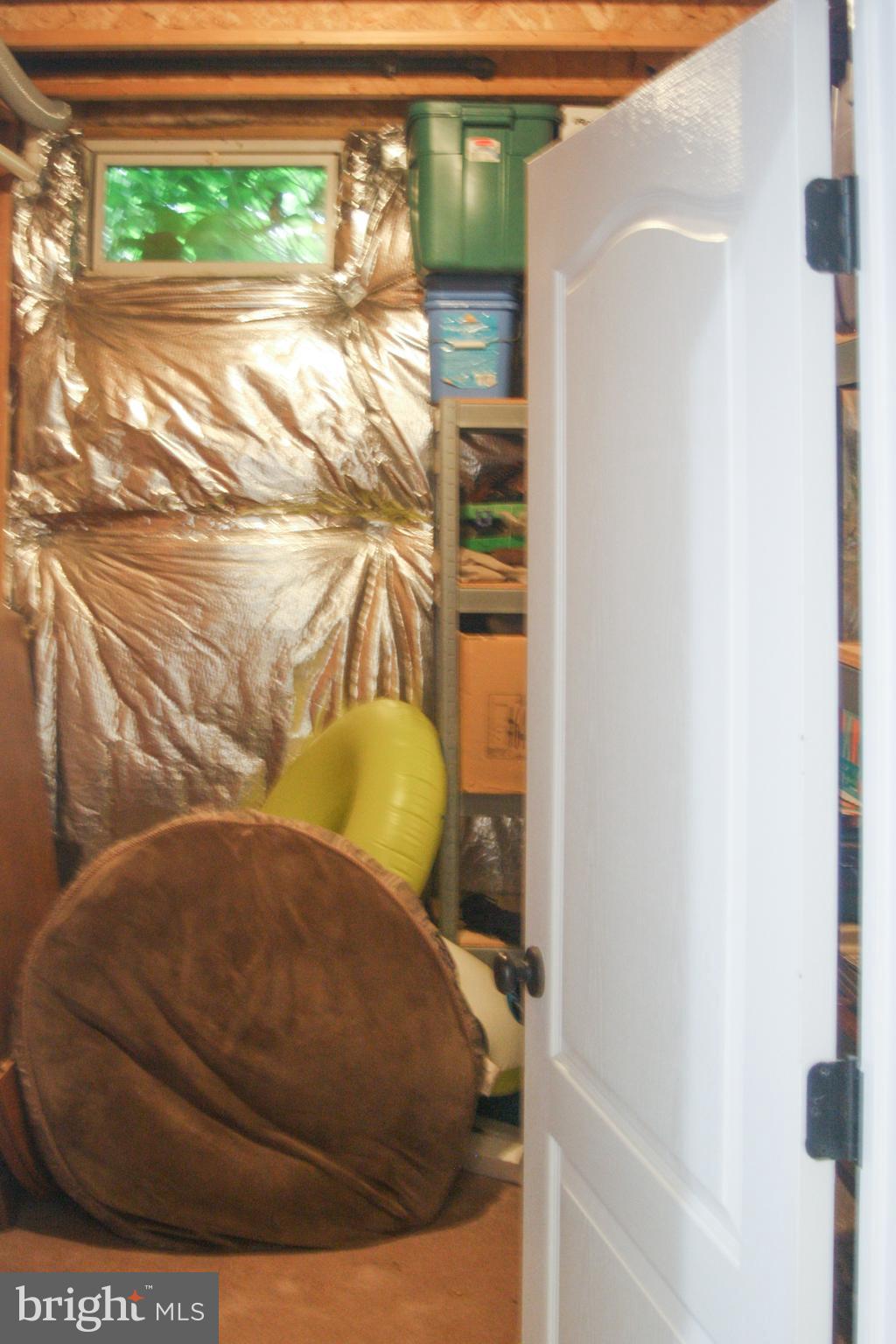 Winchester, Virginia, 22602, United States, 5 Bedrooms Bedrooms, ,5 BathroomsBathrooms,Residential,For Sale,1982956