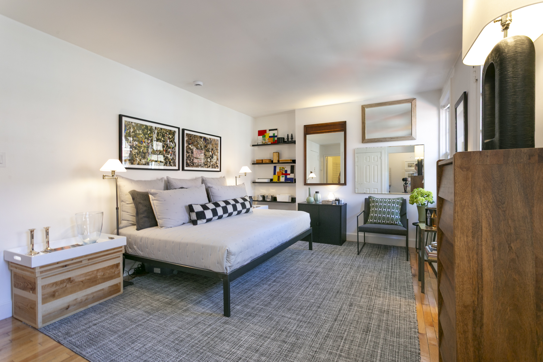 ?EXCEPTIONAL RENOVATED STUDIO WITH TERRACE IN FOREST HIILLS GARDENS? - 物件實景