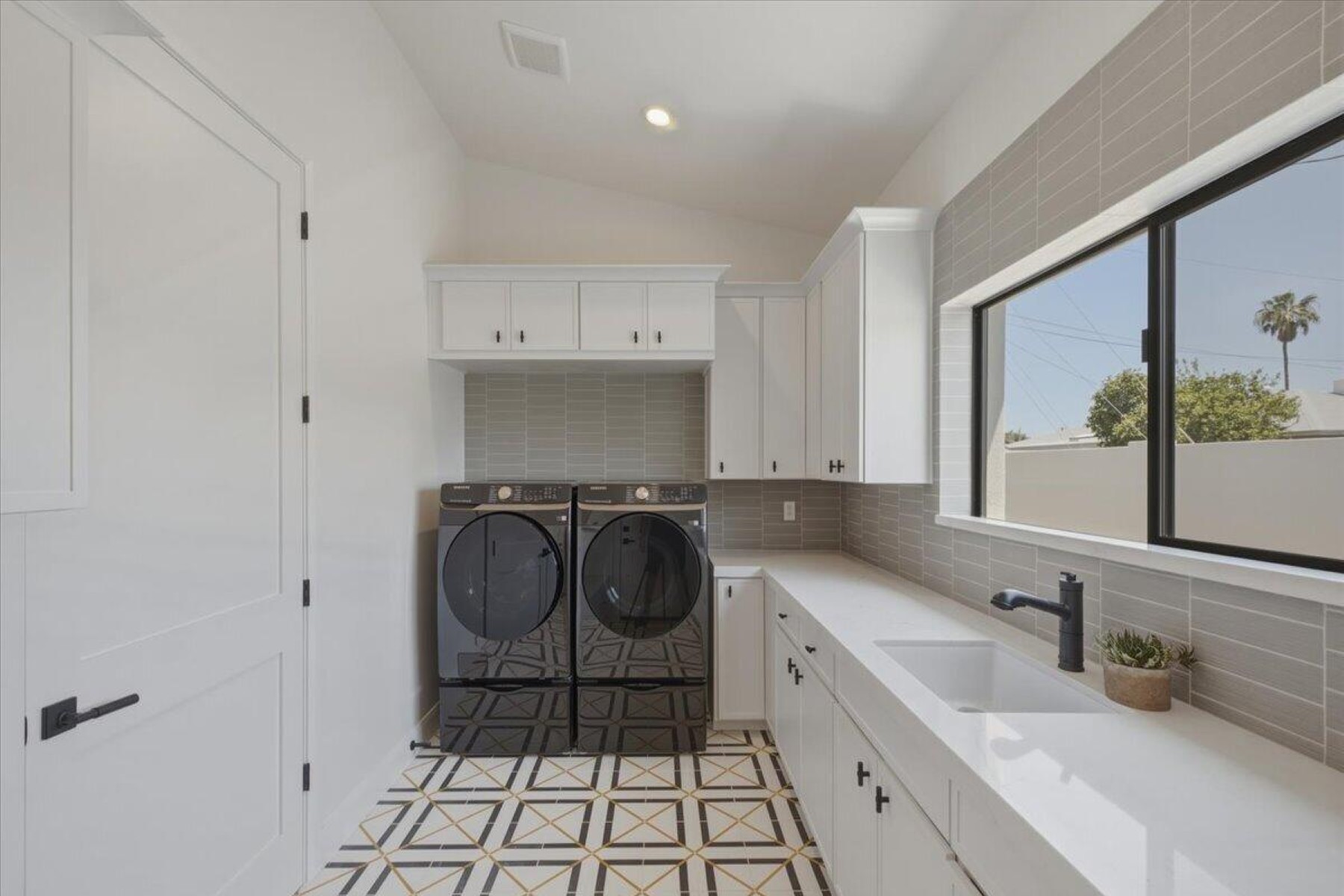  6050 E Hollyhock Street¦Phoenix, AZ - 物件實景