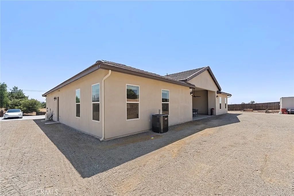 Cherry Valley, California, 92223, United States, 4 Bedrooms Bedrooms, ,3 BathroomsBathrooms,Residential,For Sale,1983713