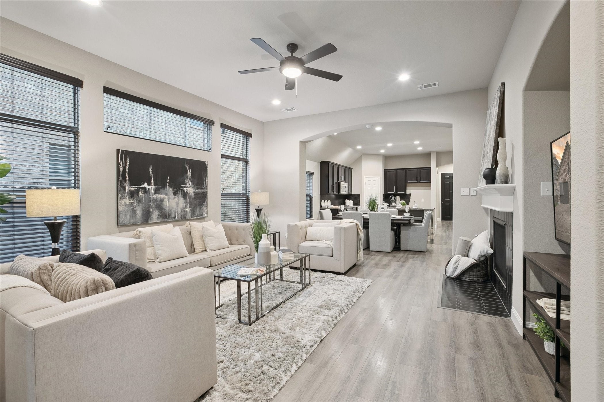 North Richland Hills, Texas, 76182, United States, 4 Bedrooms Bedrooms, ,2 BathroomsBathrooms,Residential,For Sale,1979641