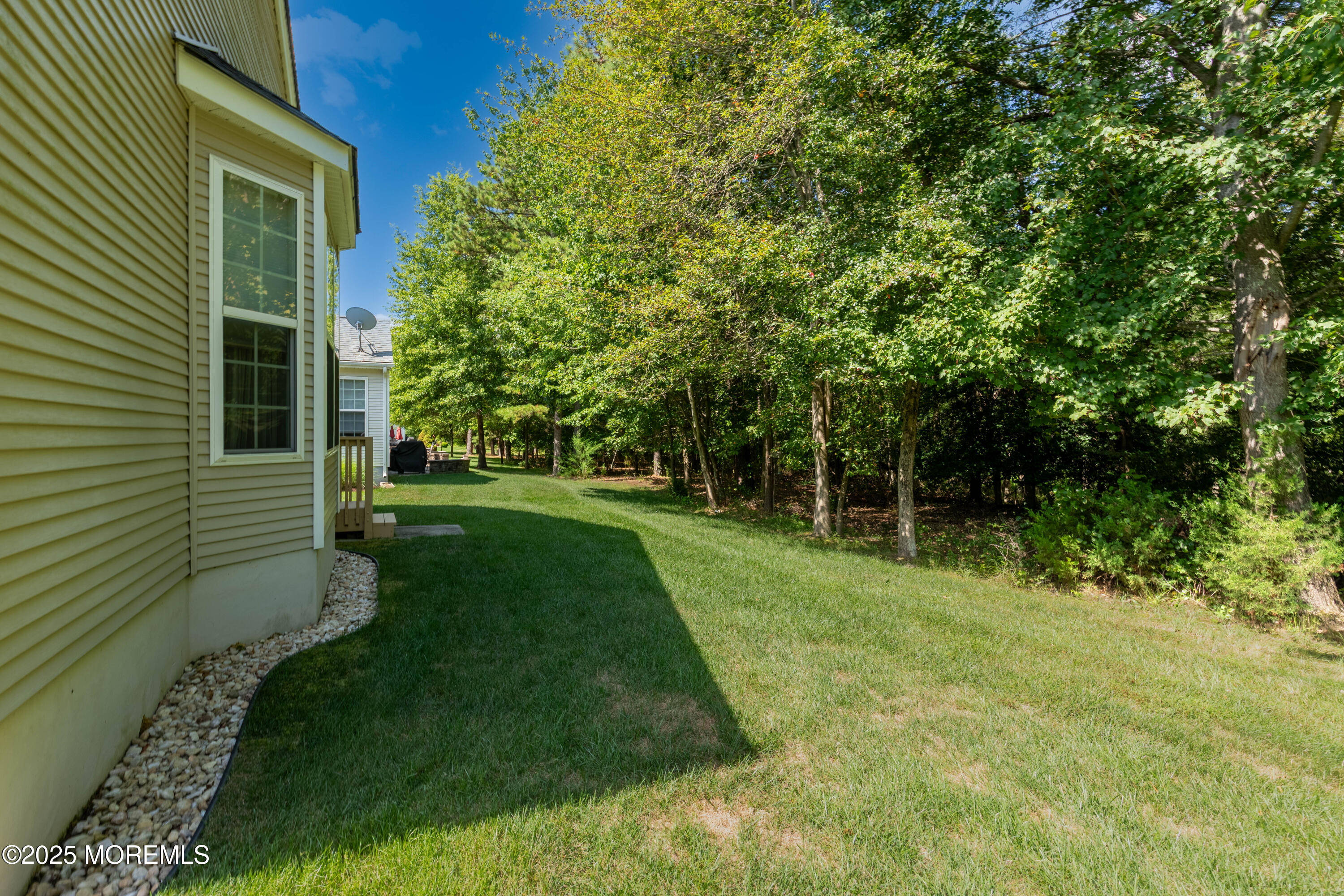 Jackson, New Jersey, 08527, United States, 3 Bedrooms Bedrooms, ,2 BathroomsBathrooms,Residential,For Sale,1913077