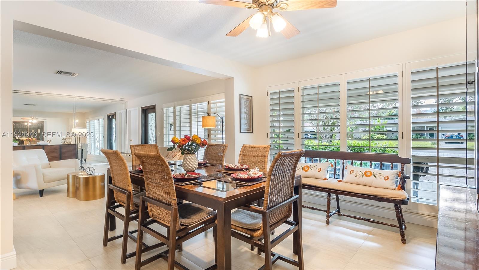 Hollywood, Florida, 33021, United States, 3 Bedrooms Bedrooms, ,2 BathroomsBathrooms,Residential,For Sale,2001683