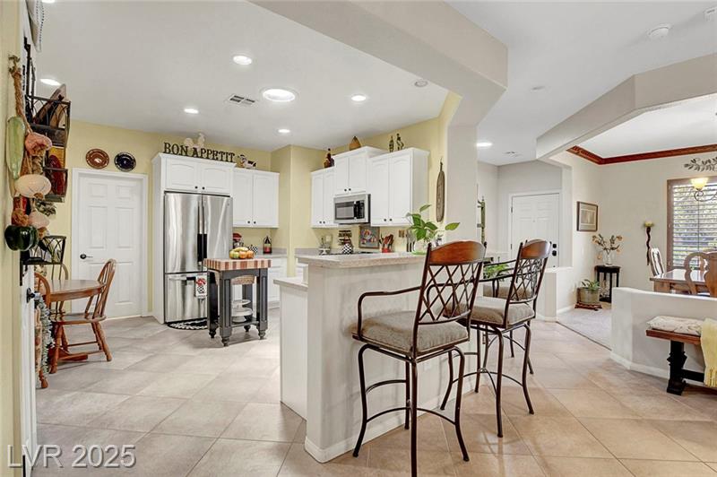 Las Vegas, Nevada, 89138, United States, 3 Bedrooms Bedrooms, ,1 BathroomBathrooms,Residential,For Sale,1861755