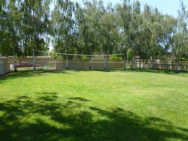 Sunnyvale, California, 94087, United States, 3 Bedrooms Bedrooms, ,2 BathroomsBathrooms,Residential,For Sale,1739915