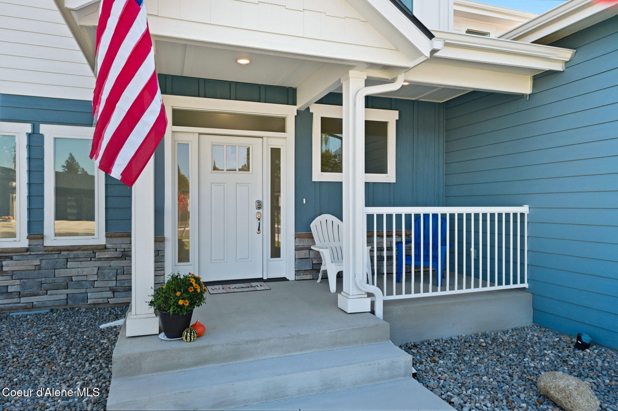 Hayden, Idaho, 83835, United States, 3 Bedrooms Bedrooms, ,3 BathroomsBathrooms,Residential,For Sale,1980507