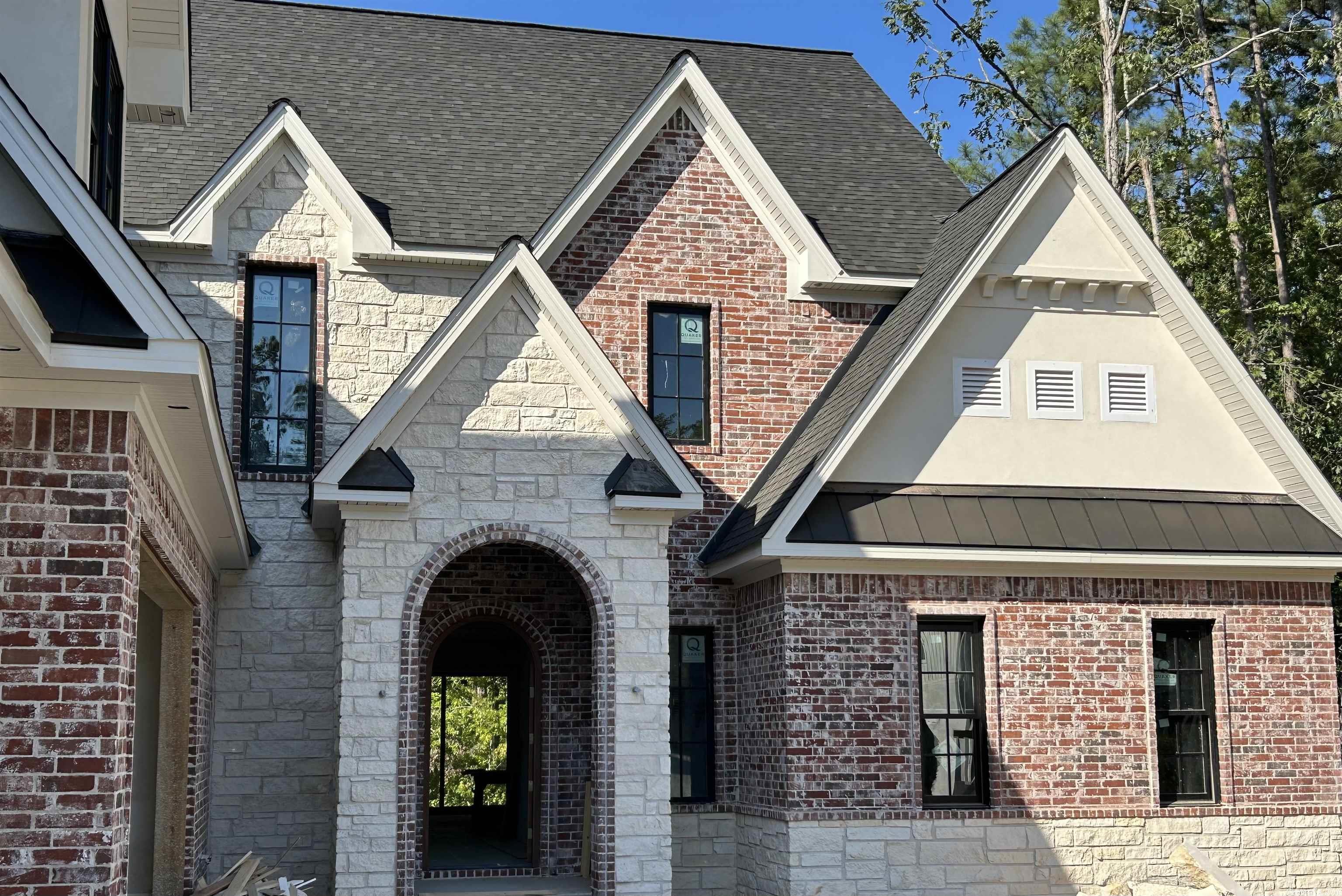 104 Hallen Court, LITTLE ROCK, Arkansas, 72223, United States, 5 Bedrooms Bedrooms, ,7 BathroomsBathrooms,Residential,For Sale,104 Hallen Court,1627859