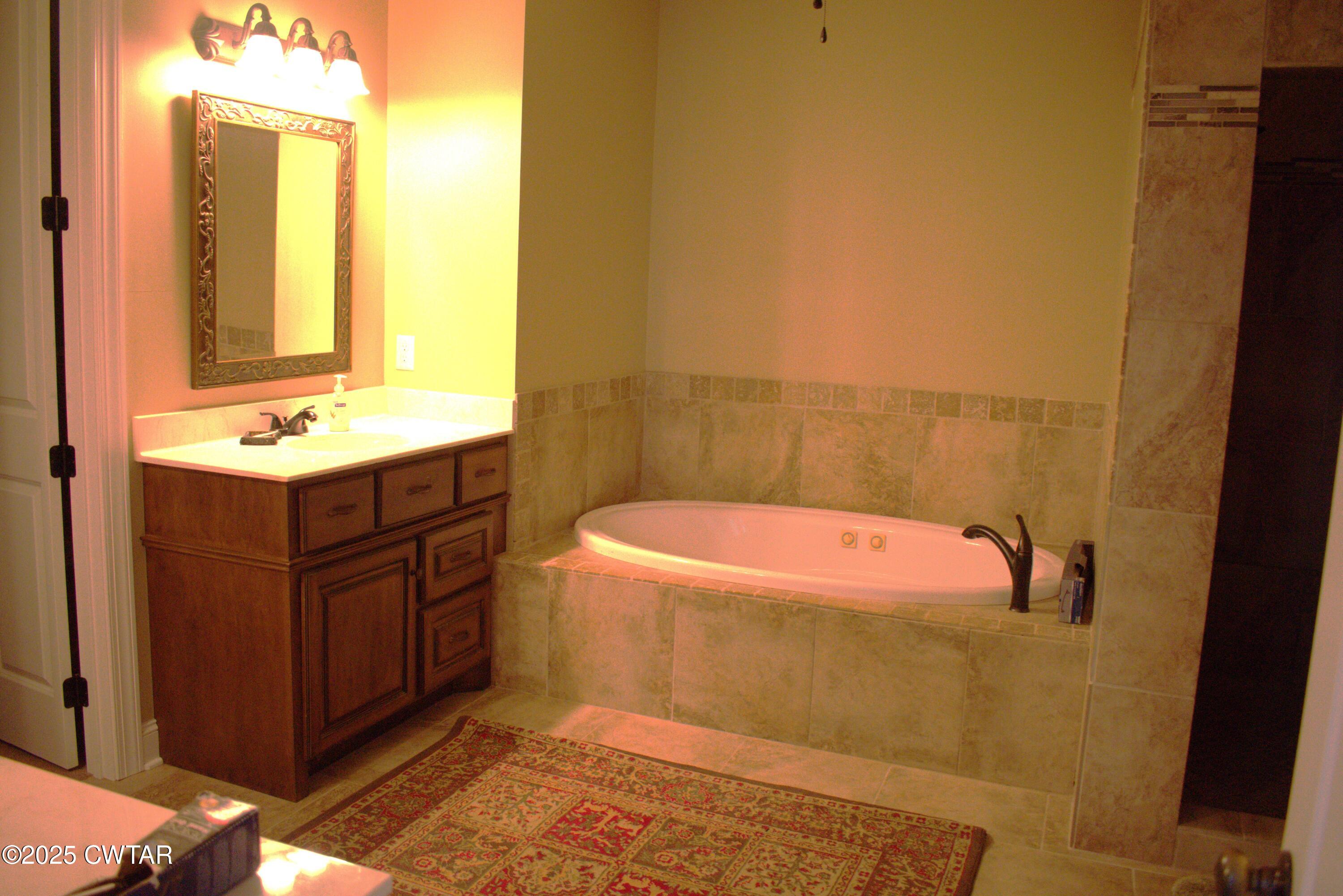 Beech Bluff, Tennessee, 38313, United States, 5 Bedrooms Bedrooms, ,5 BathroomsBathrooms,Residential,For Sale,1916830
