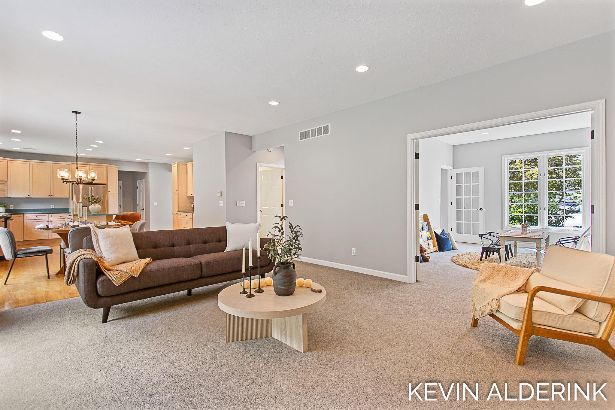 Holland, Michigan, 49423, United States, 5 Bedrooms Bedrooms, ,6 BathroomsBathrooms,Residential,For Sale,1908237