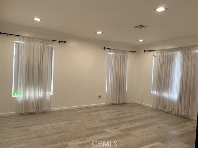 Downey, California, 90242, United States, 4 Bedrooms Bedrooms, ,2 BathroomsBathrooms,Residential,For Sale,1975932