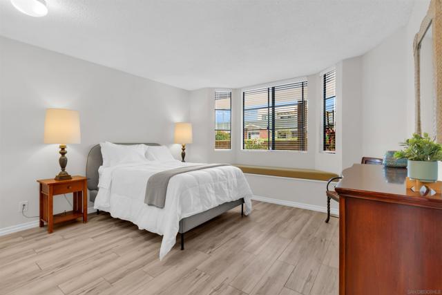 San Diego, California, 92106, United States, 2 Bedrooms Bedrooms, ,2 BathroomsBathrooms,Residential,For Sale,1835176