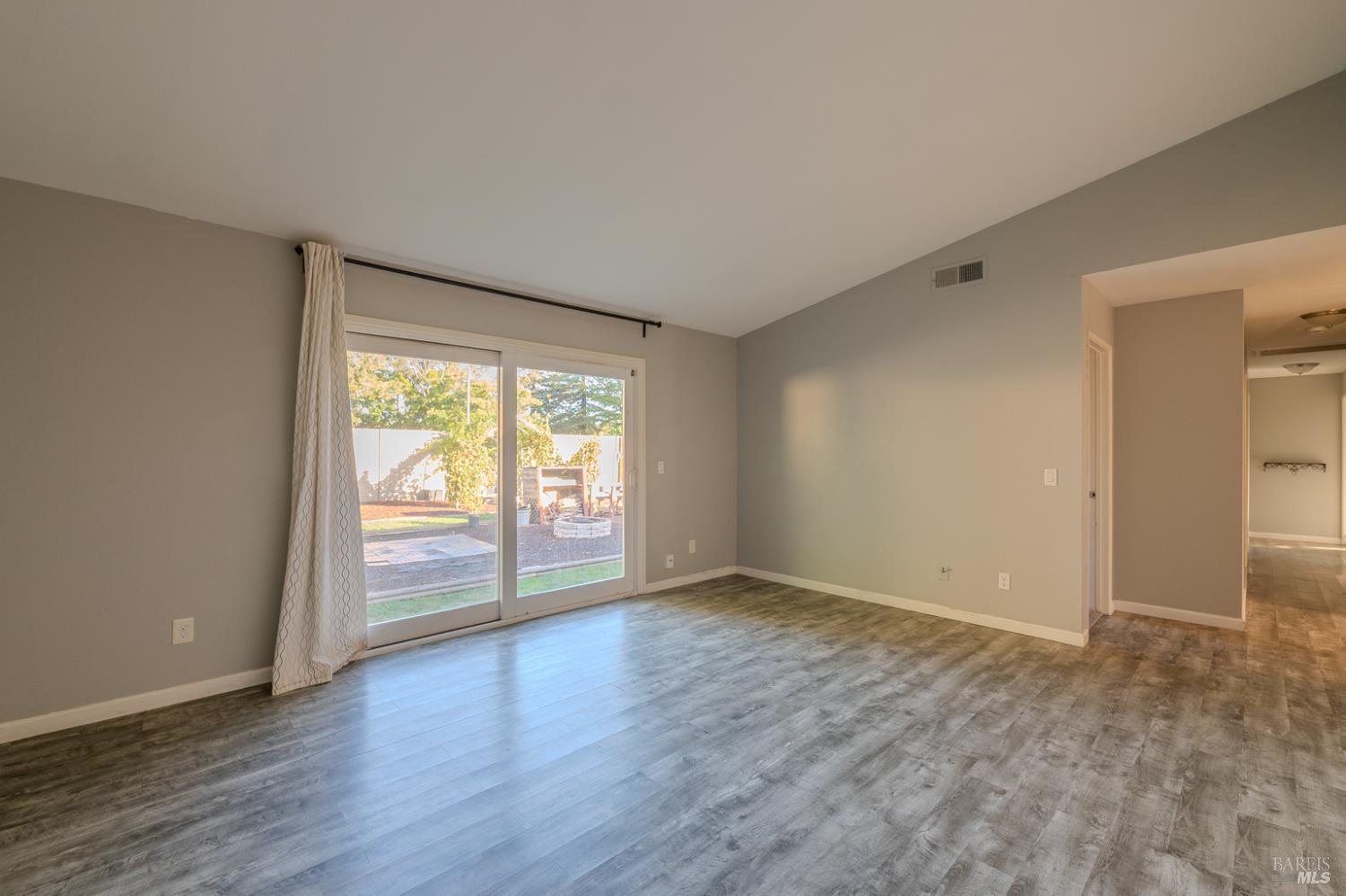 Rohnert Park, California, 94928, United States, 4 Bedrooms Bedrooms, ,2 BathroomsBathrooms,Residential,For Sale,1974280