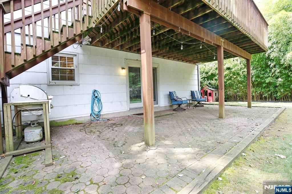 Ramsey, New Jersey, 07446, United States, 4 Bedrooms Bedrooms, ,3 BathroomsBathrooms,Residential,For Sale,1911105