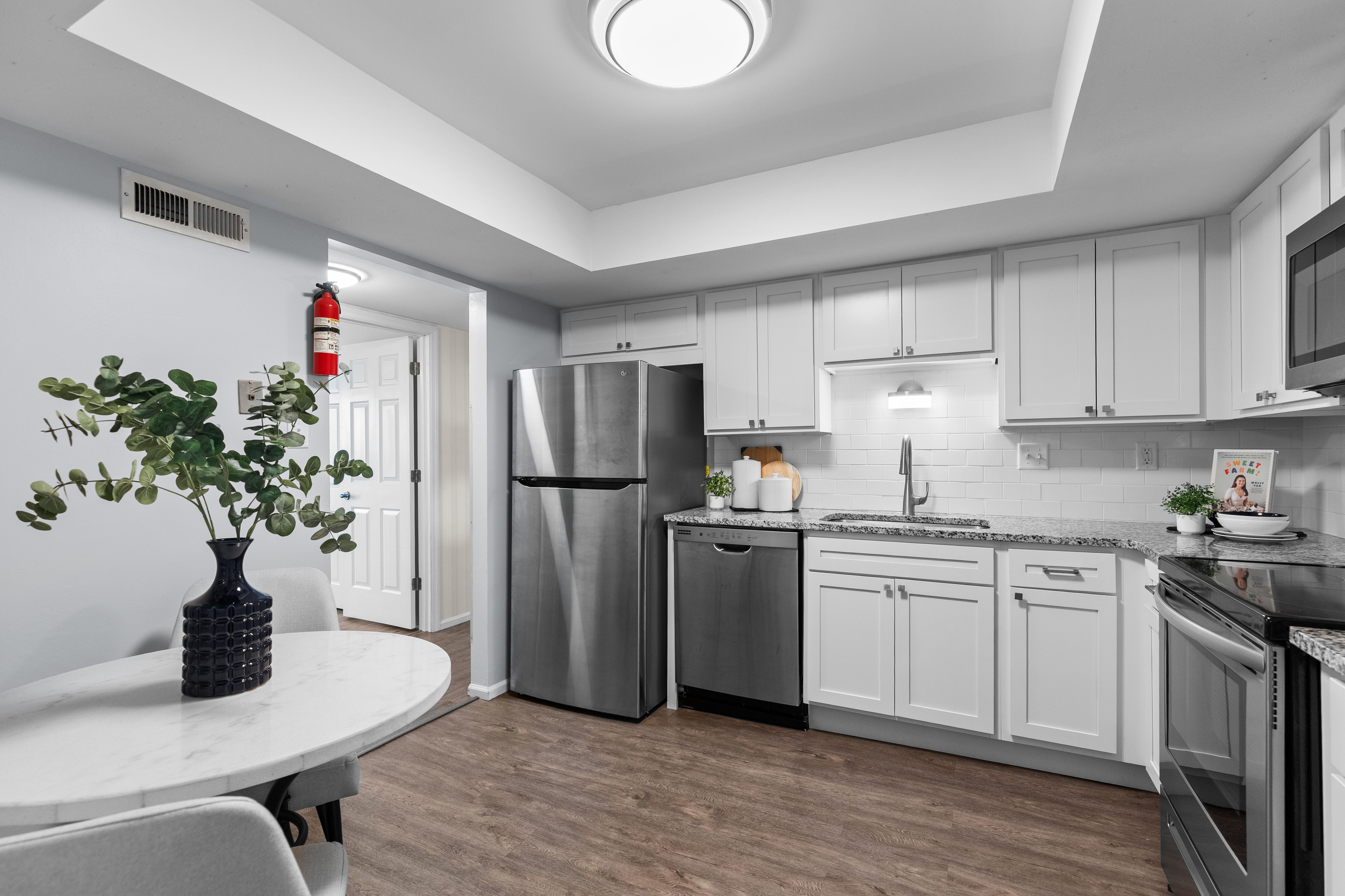  Elevate Your Lifestyle: Spacious Condo, Stunning Views & Modern Amenities - 物件實景