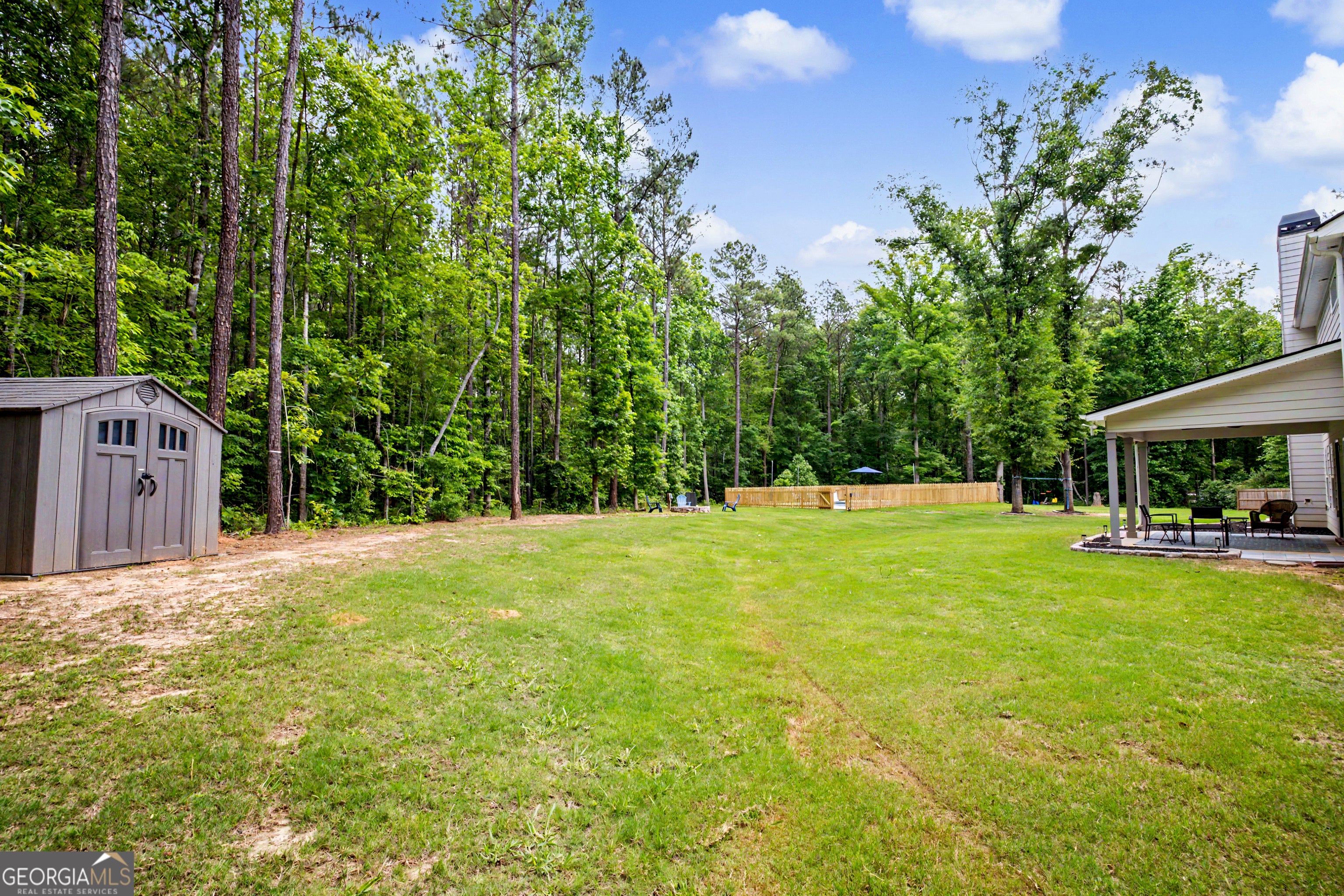 Moreland, Georgia, 30259, United States, 4 Bedrooms Bedrooms, ,3 BathroomsBathrooms,Residential,For Sale,2017822